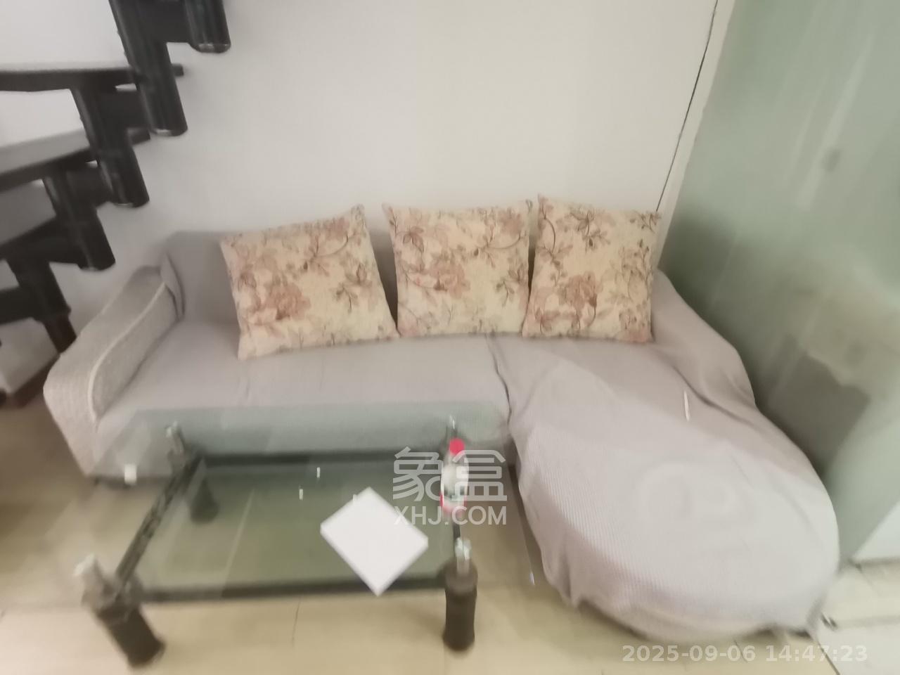 他城(天鸿时代公寓) 2室1厅1卫 1300.0元/月 他城(天鸿时代公寓) 2室1厅1卫 1300.0元/月室内图