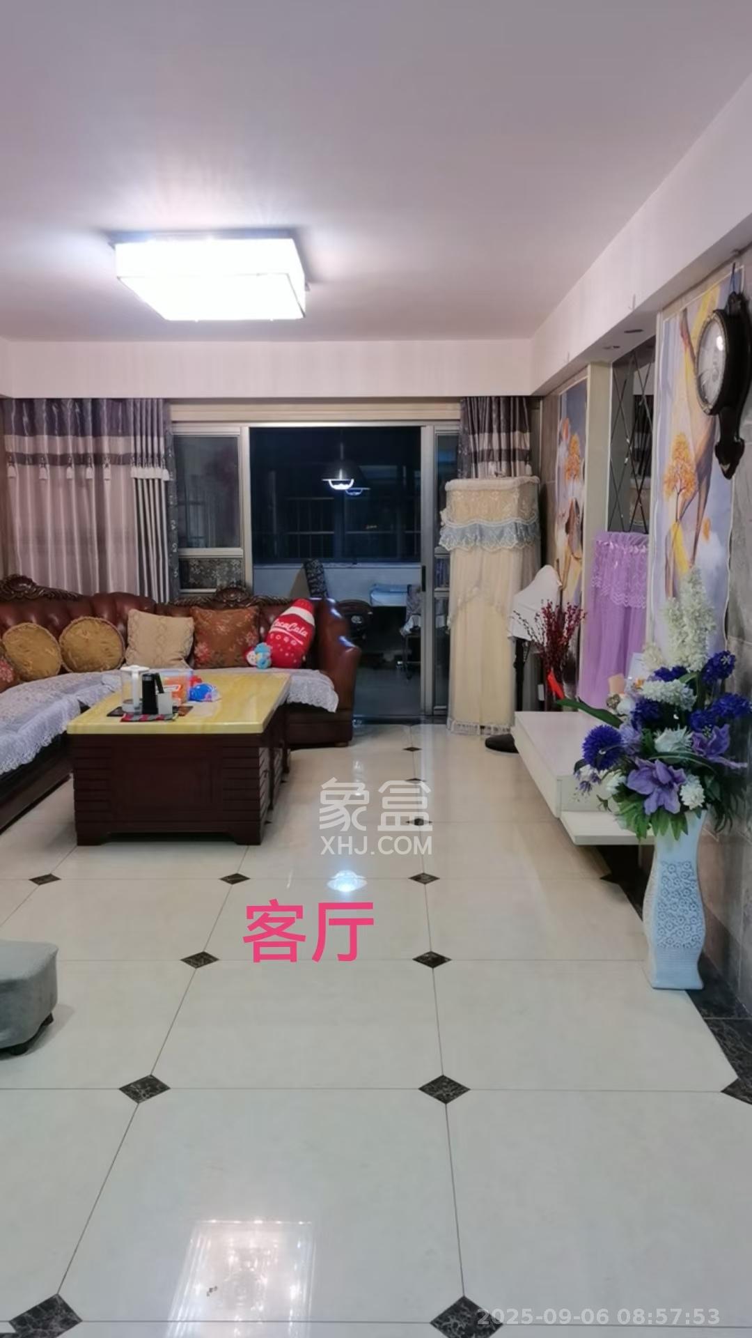 嘉宇盛世华章 3室2厅1卫 2900.0元/月 嘉宇盛世华章 3室2厅1卫 2900.0元/月室内图