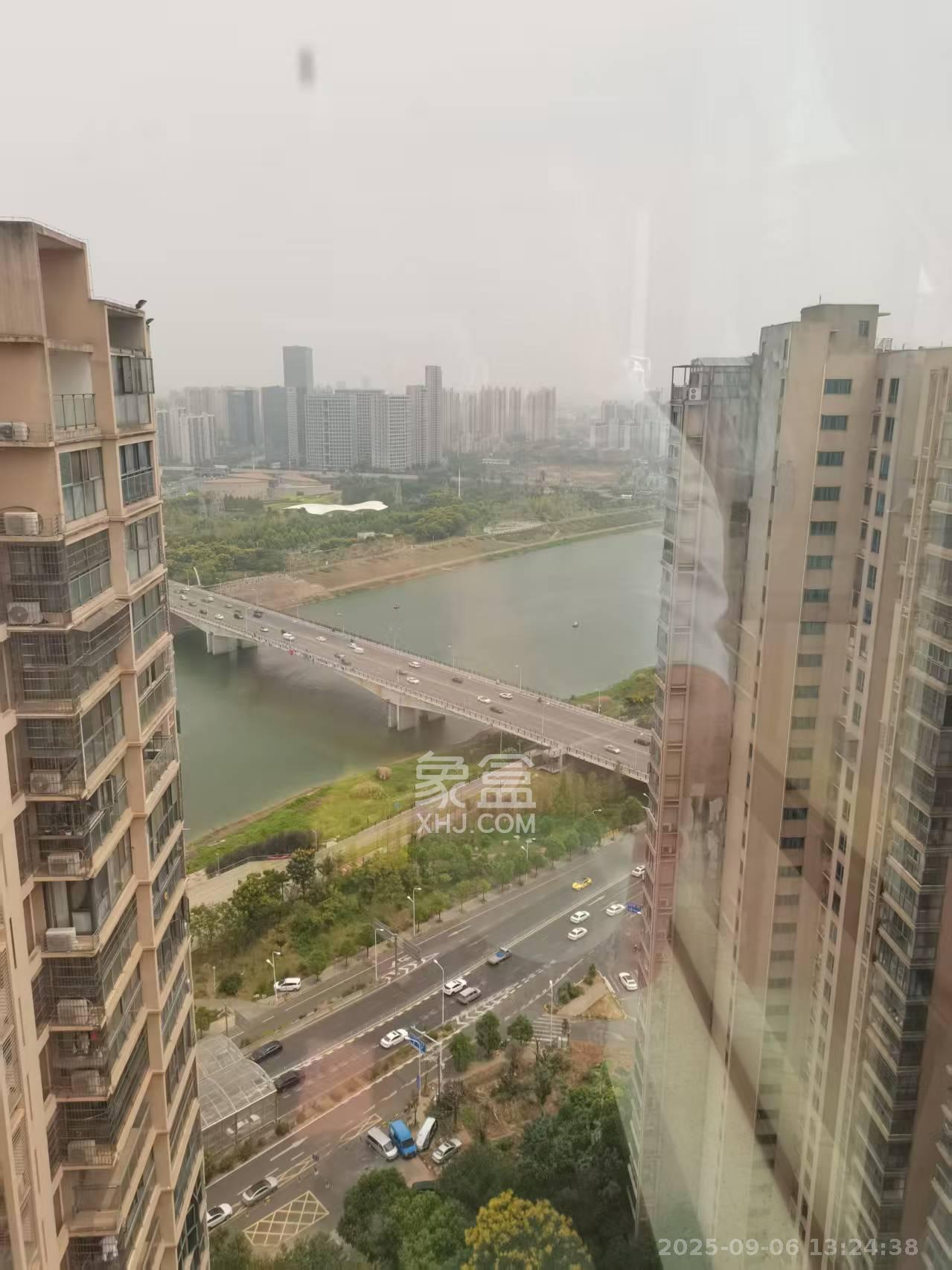 江河双水湾 1室1厅1卫 800.0元/月 江河双水湾 1室1厅1卫 800.0元/月室内图