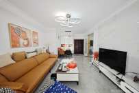 新城新世界四期柏樾  2室2厅1卫    80.88万 新城新世界四期柏樾  2室2厅1卫    80.88万