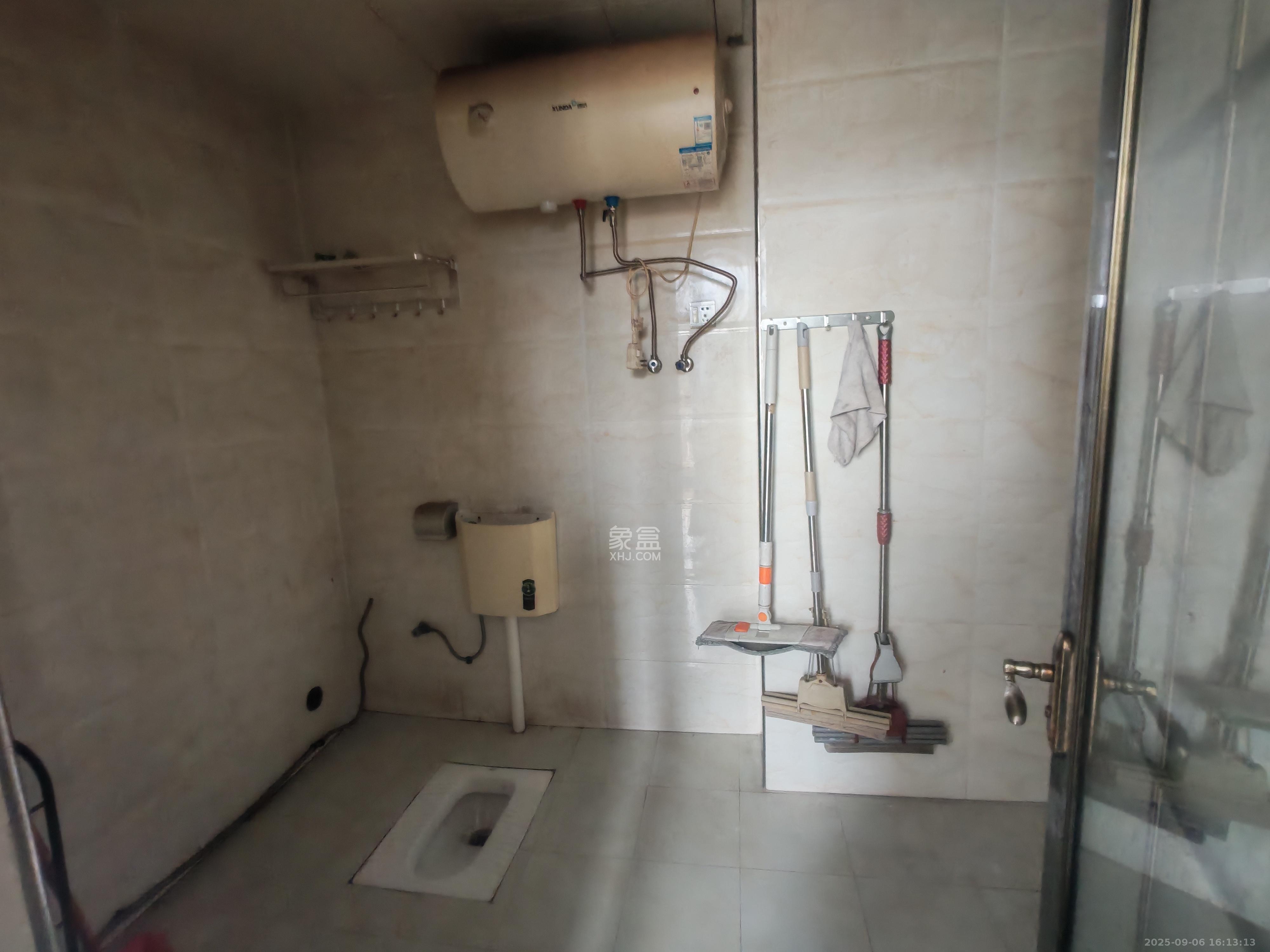 乐尚城 1室1厅1卫 1500.0元/月 乐尚城 1室1厅1卫 1500.0元/月室内图