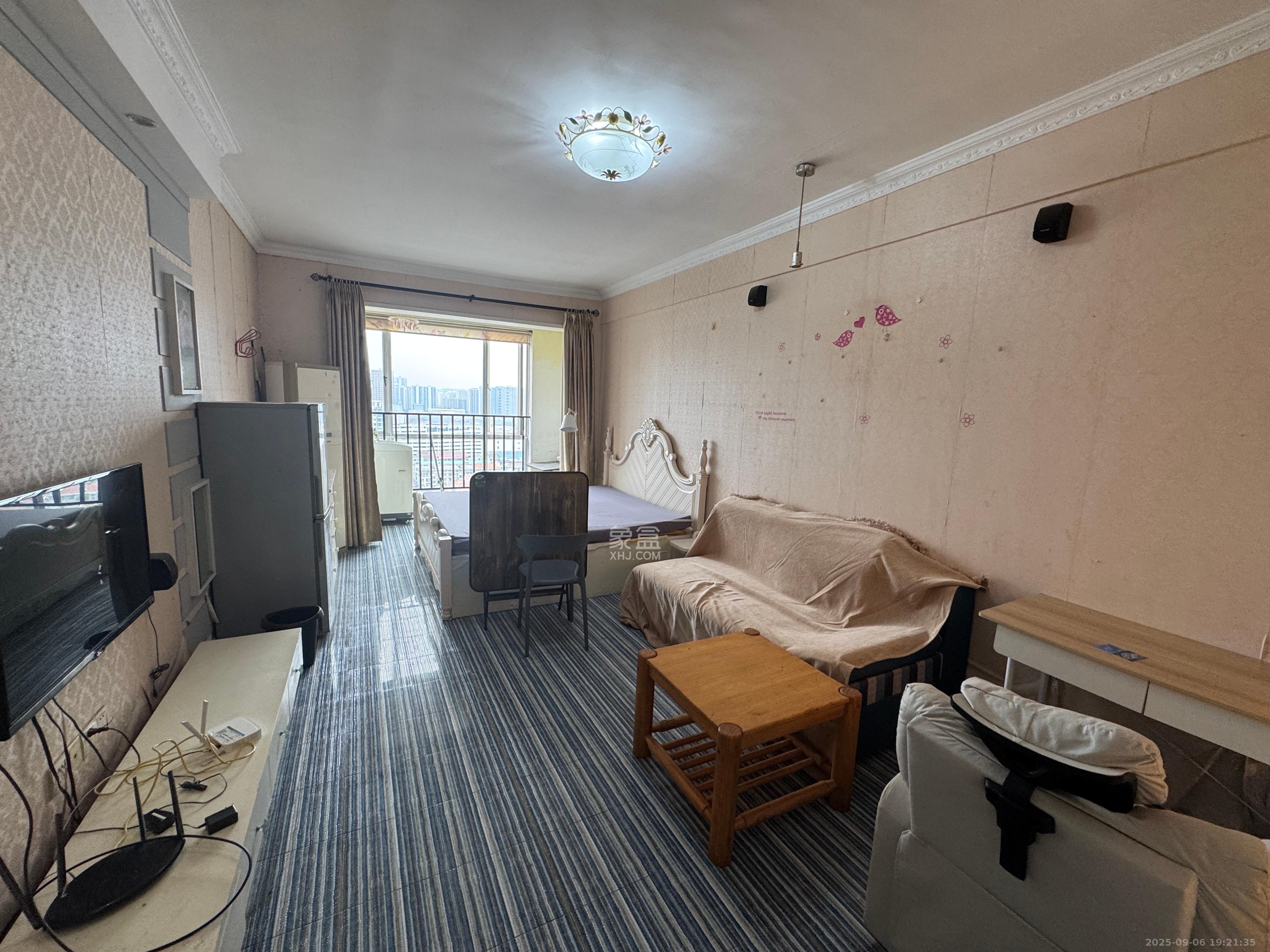 上河国际A座  1室1厅1卫    1400.0元/月 上河国际A座  1室1厅1卫    1400.0元/月室内图