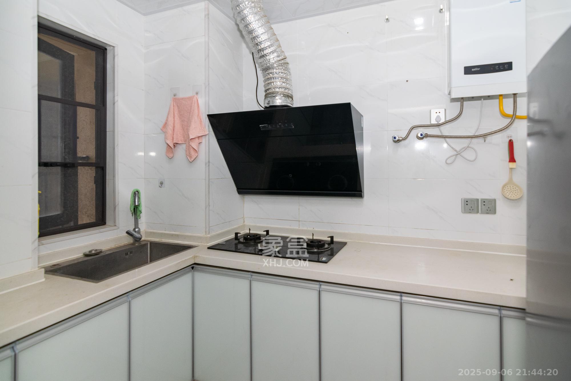 美的翰城  3室2厅1卫    78.8万厨房