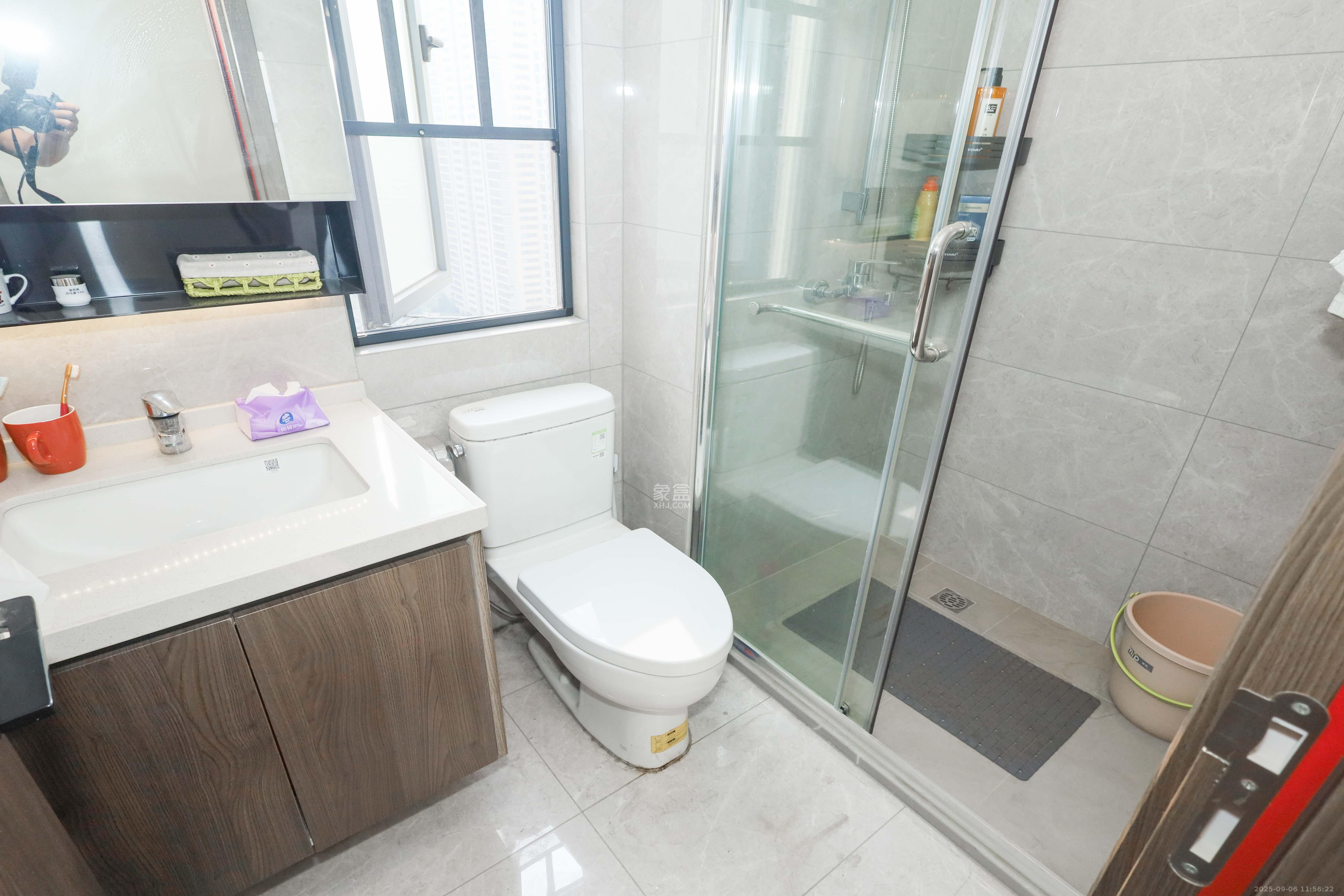 欣利梅溪左岸 4室2厅2卫 189.0万 欣利梅溪左岸 4室2厅2卫 189.0万卫生间