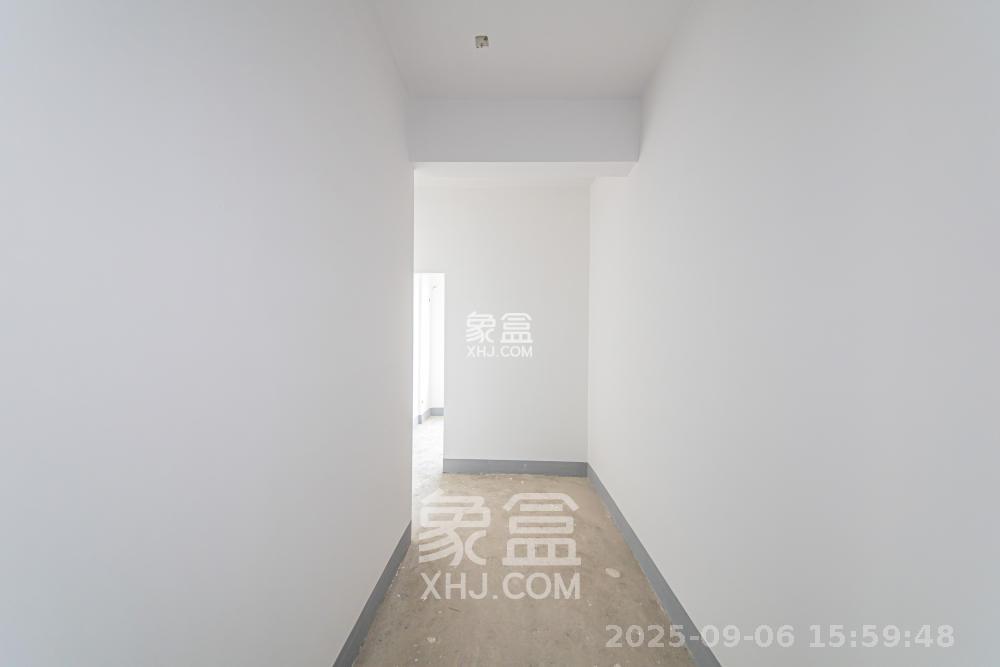 博林云栖  4室2厅2卫   4500.00元/月室内图