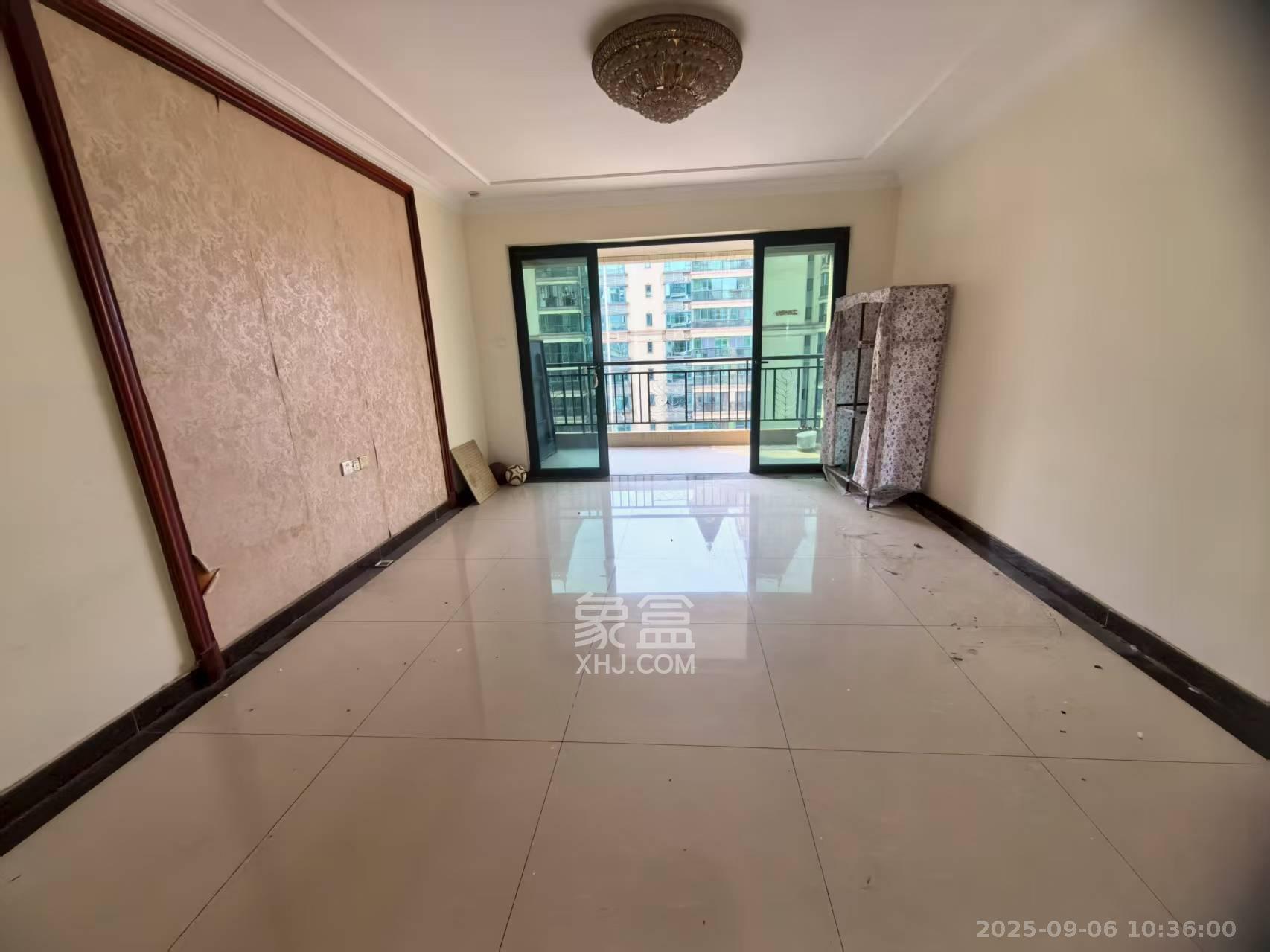 恒大绿洲 4室2厅2卫 3500.0元/月 恒大绿洲 4室2厅2卫 3500.0元/月室内图