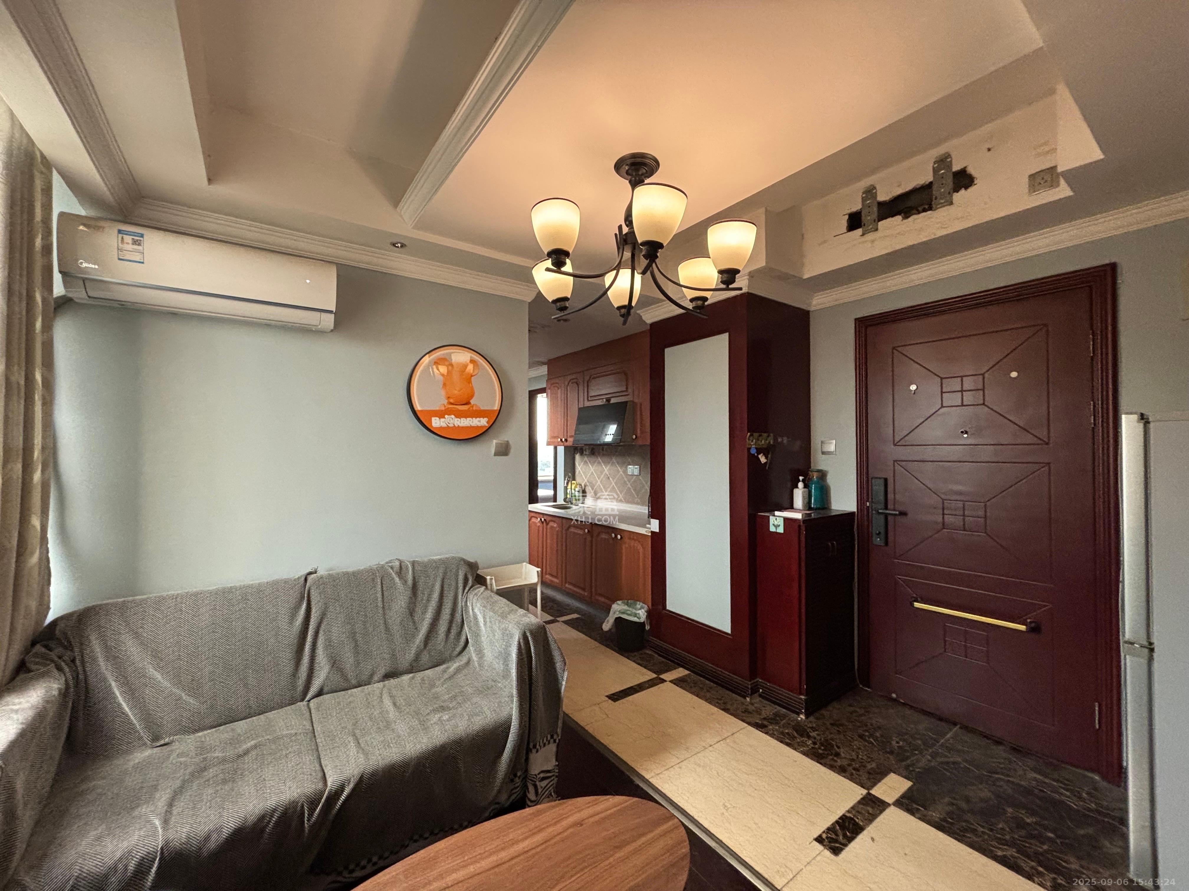 沁园春御院 1室1厅1卫 1800.0元/月 沁园春御院 1室1厅1卫 1800.0元/月室内图