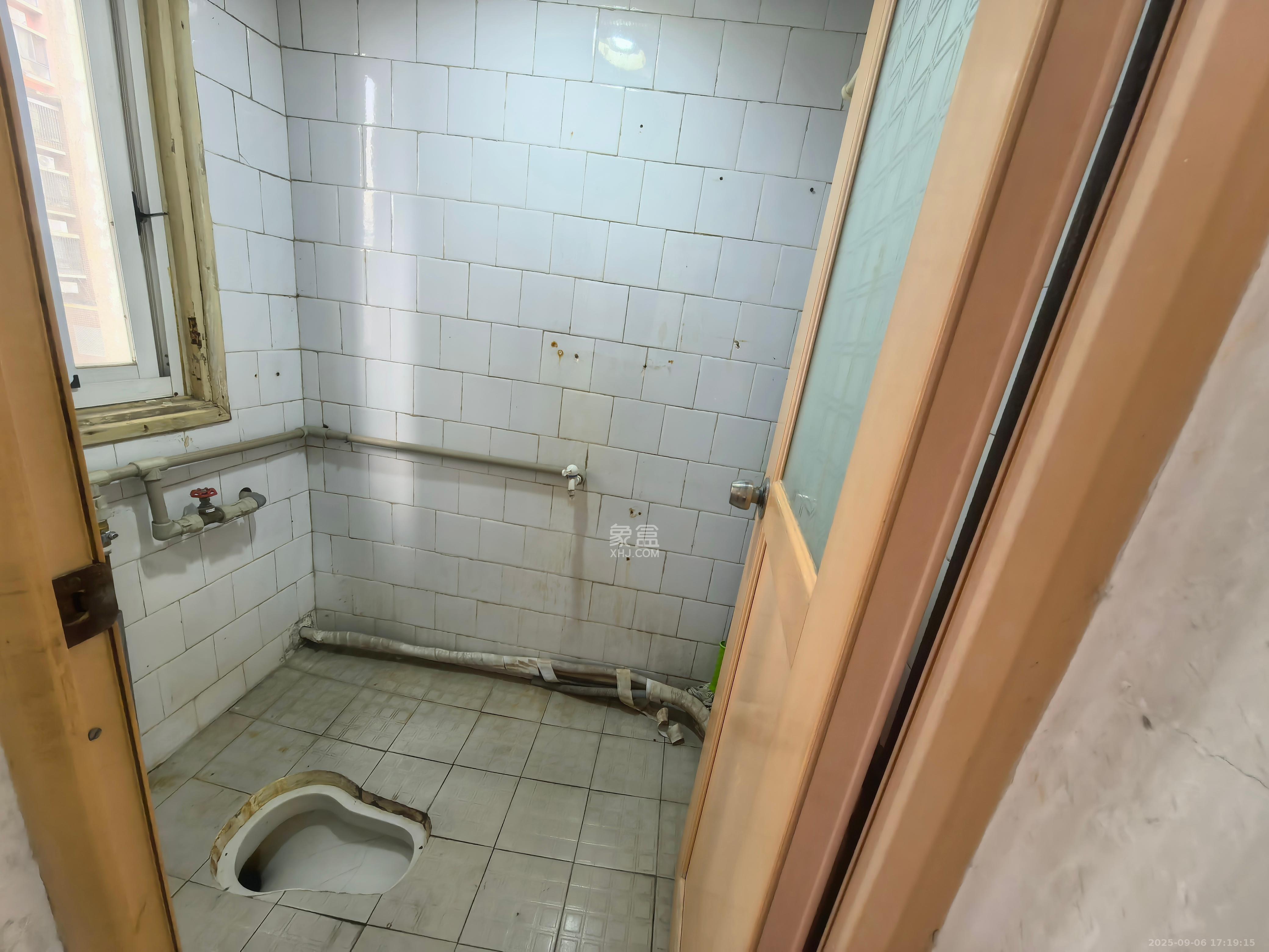 长沙理工大学黄土岭教职工住宅区  2室1厅1卫    1200.0元/月室内图