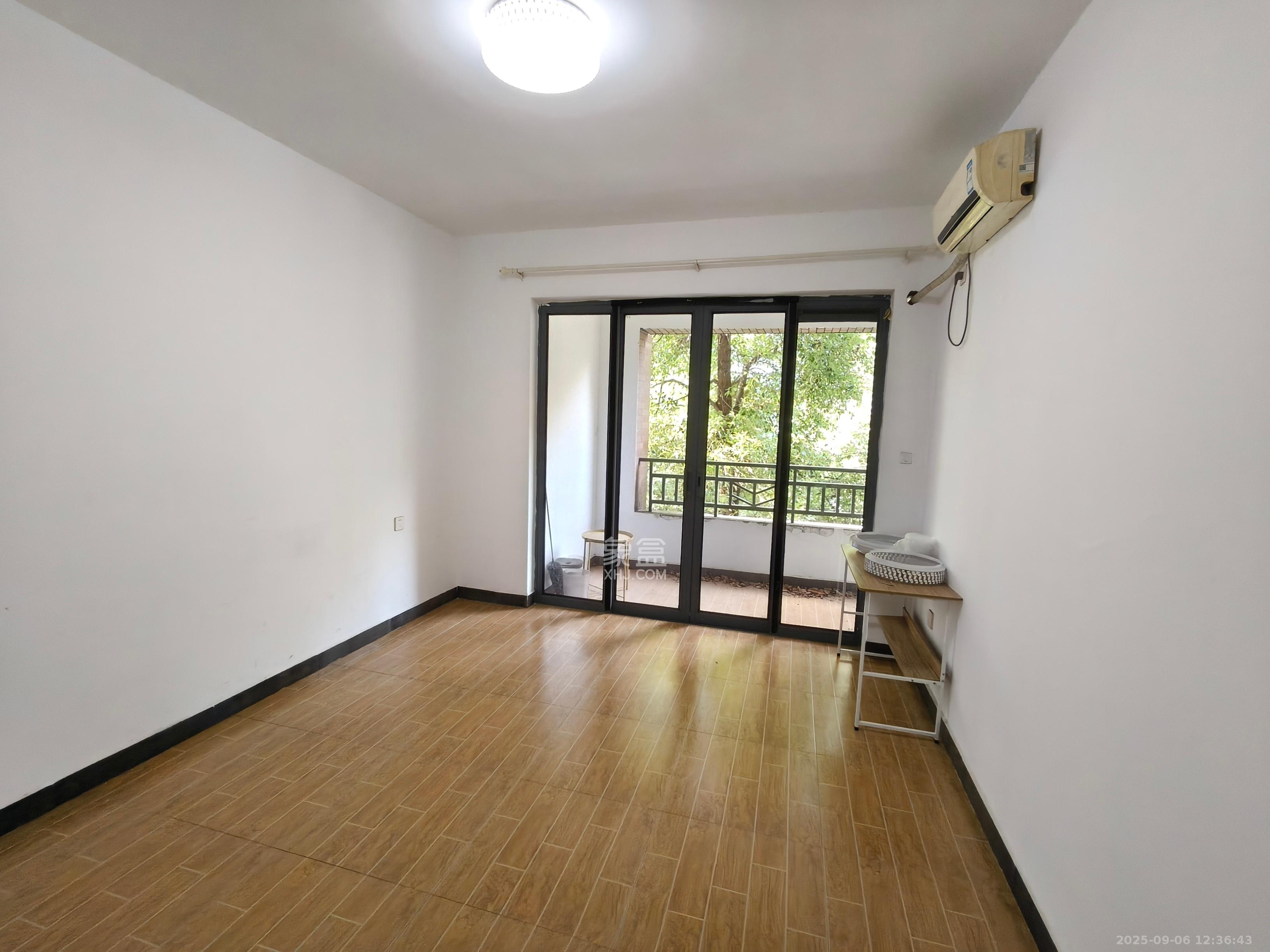 奥林匹克花园 3室2厅1卫 2800.0元/月 奥林匹克花园 3室2厅1卫 2800.0元/月室内图