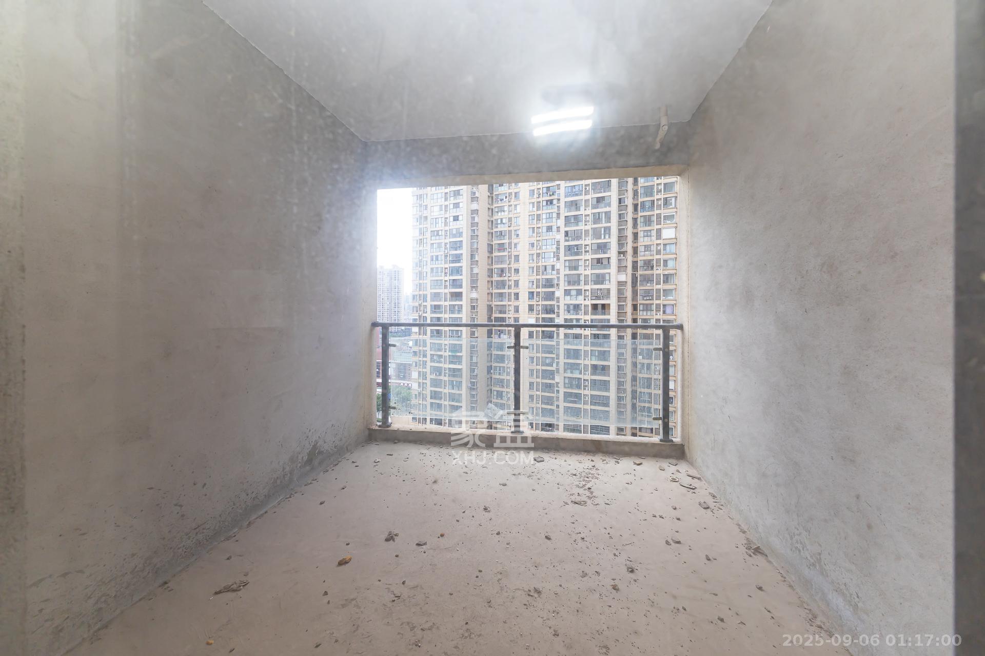 明发国际城 4室2厅2卫 80.0万 明发国际城 4室2厅2卫 80.0万卧室