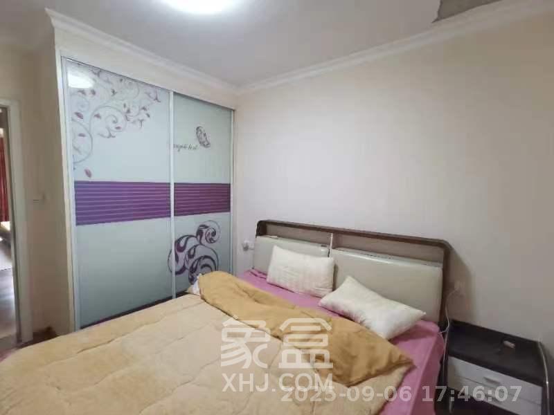 三一街区 2室2厅2卫 1900.0元/月 三一街区 2室2厅2卫 1900.0元/月室内图