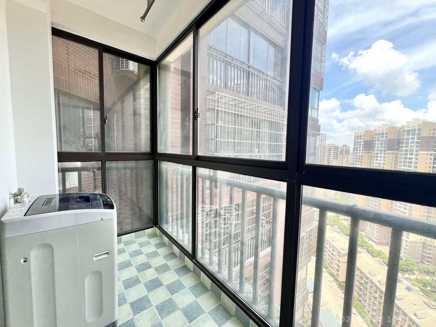 方略潇邦  3室2厅2卫    2000.0元/月 方略潇邦  3室2厅2卫    2000.0元/月室内图