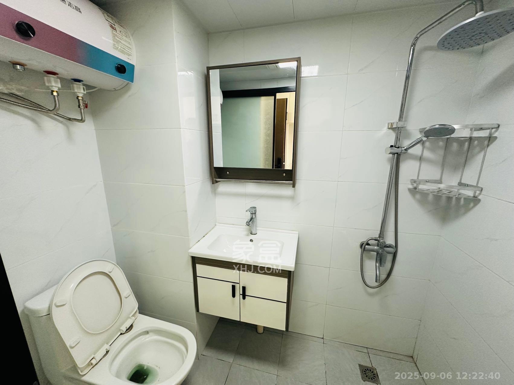 龙湖铂金岛 1室1厅1卫 1500.0元/月 龙湖铂金岛 1室1厅1卫 1500.0元/月室内图