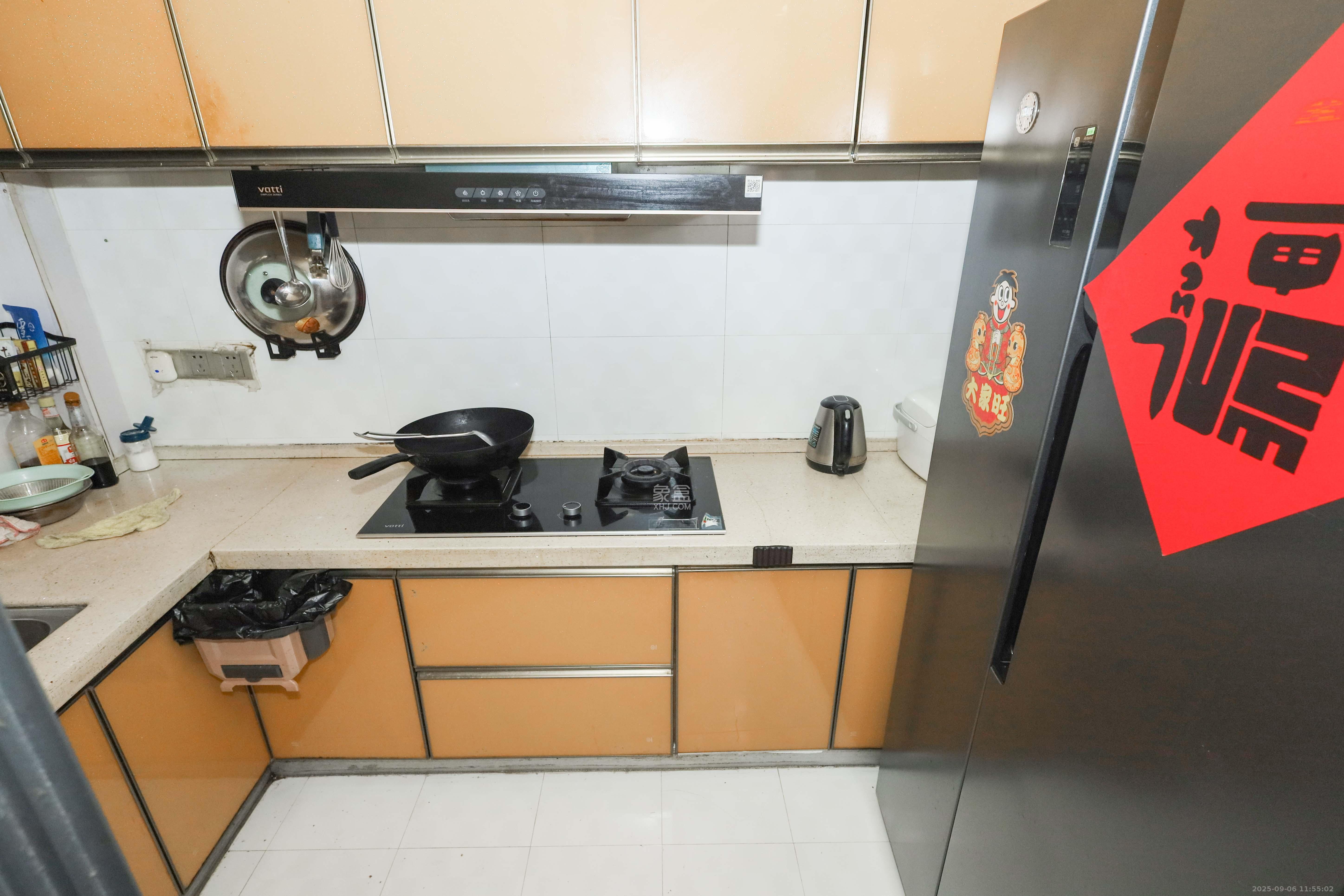 保利麓谷林语A区 3室2厅1卫 76.0万 保利麓谷林语A区 3室2厅1卫 76.0万厨房