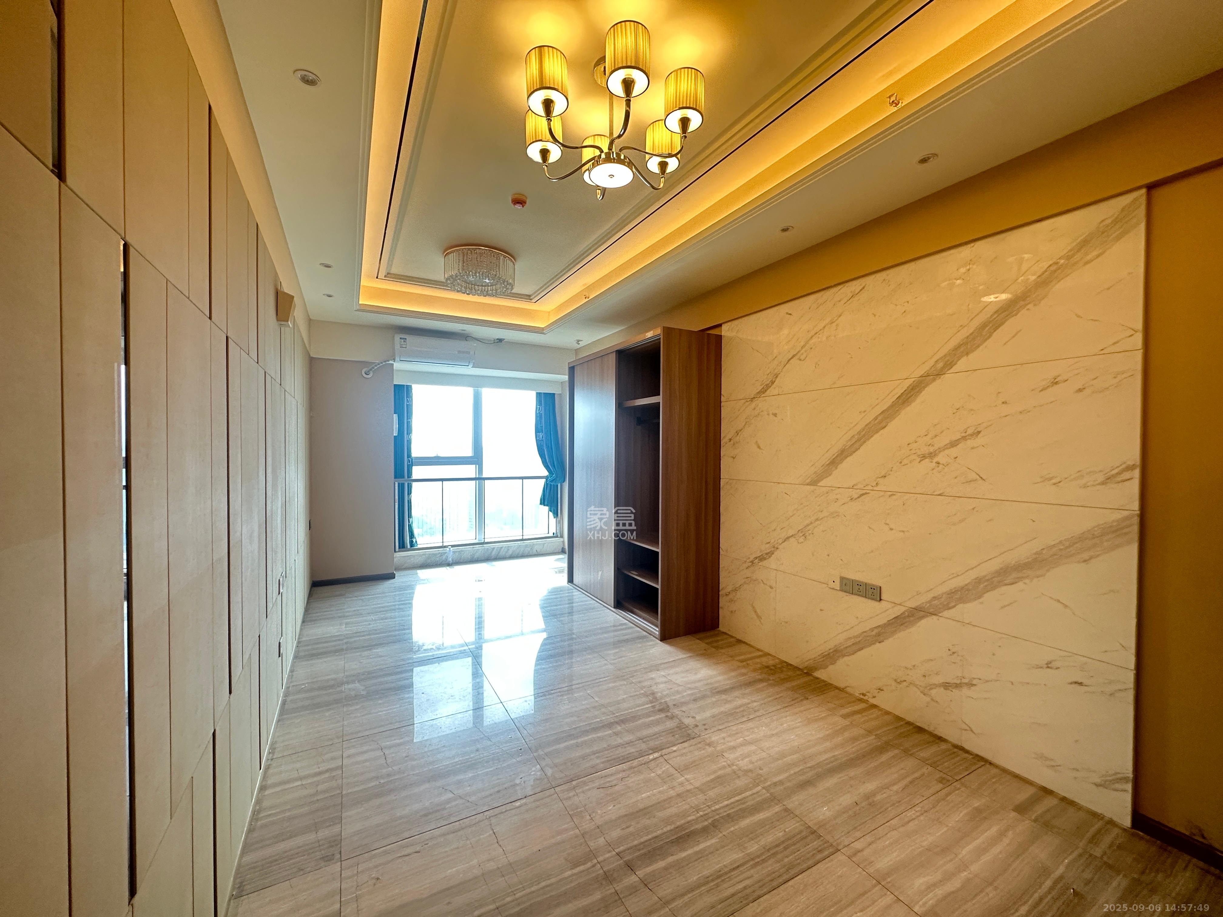 恒大誉府(融誉商业中心) 1室0厅0卫 1700.0元/月 恒大誉府(融誉商业中心) 1室0厅0卫 1700.0元/月室内图