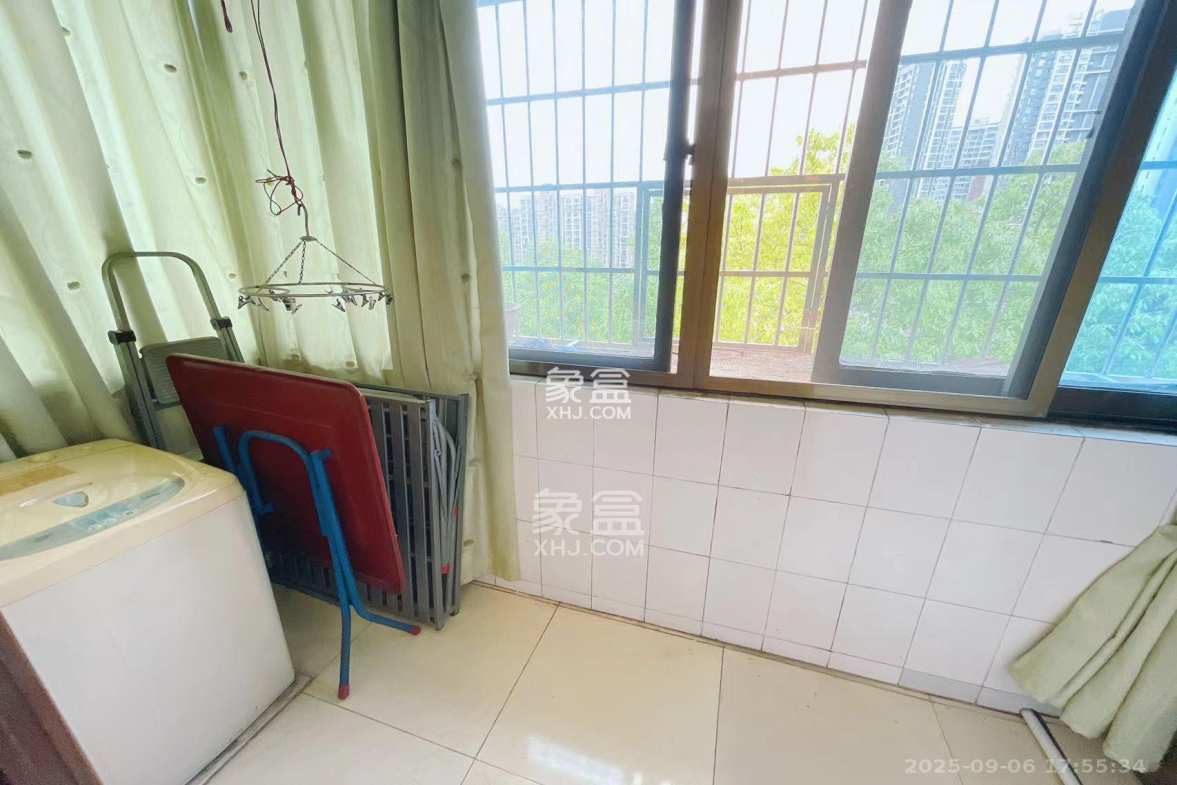 鼓风机械厂宿舍 2室2厅1卫 1700.0元/月 鼓风机械厂宿舍 2室2厅1卫 1700.0元/月室内图