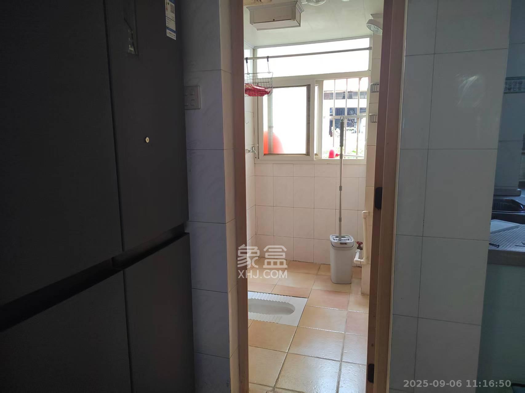 广厦新村  2室1厅1卫    1600.0元/月室内图