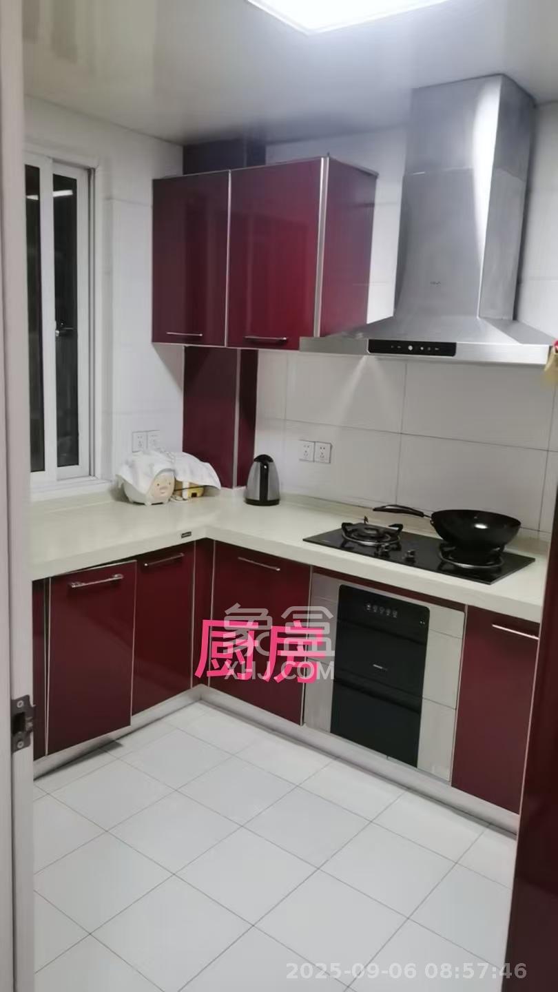 嘉宇盛世华章 3室2厅1卫 2900.0元/月 嘉宇盛世华章 3室2厅1卫 2900.0元/月室内图