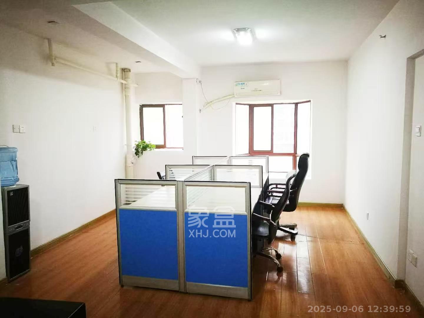 兰卡威国际 1室1厅1卫 1700.0元/月 兰卡威国际 1室1厅1卫 1700.0元/月室内图