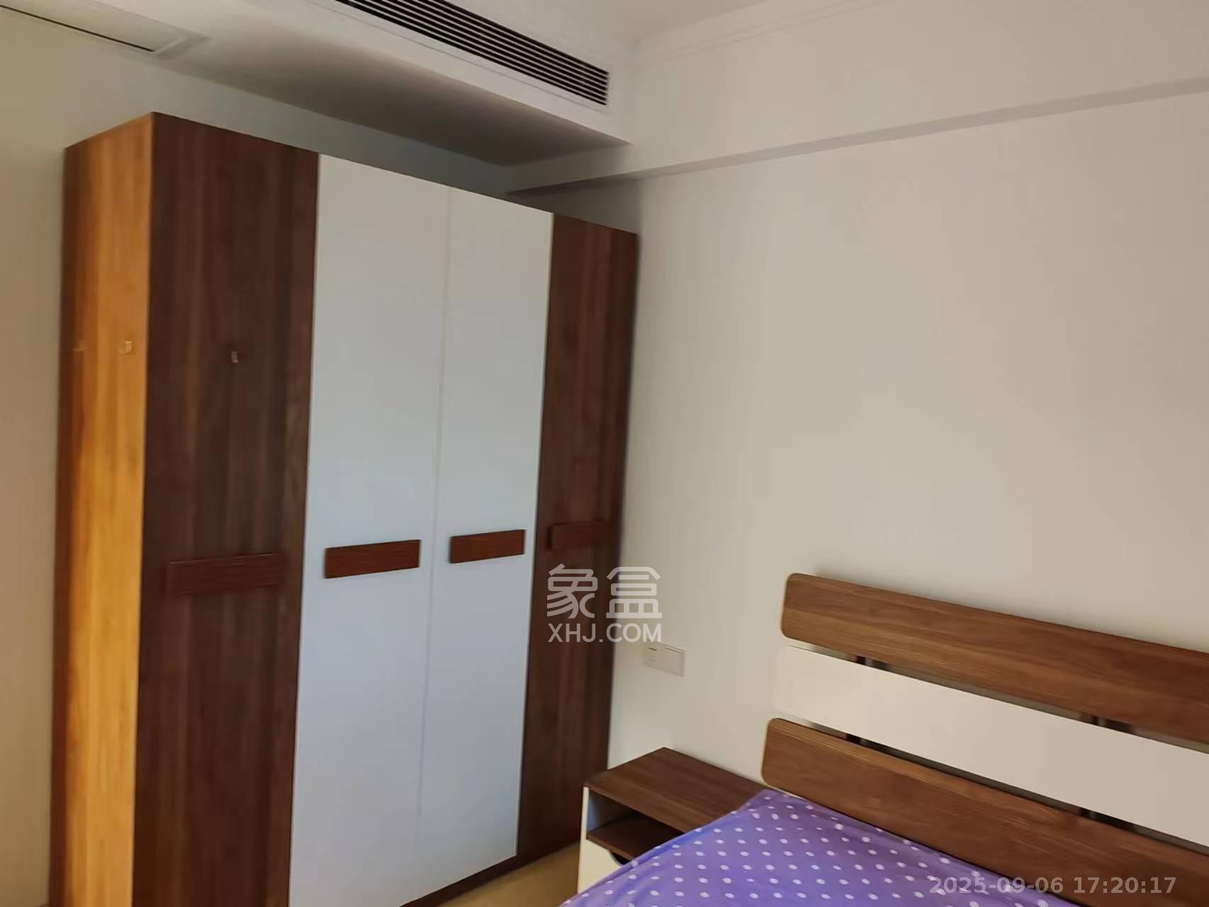 万科金色梦想B区 3室2厅2卫 3200.0元/月 万科金色梦想B区 3室2厅2卫 3200.0元/月室内图