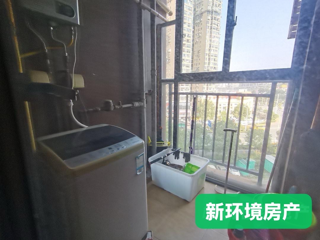 蓝色港湾  2室2厅1卫   34.40万客厅