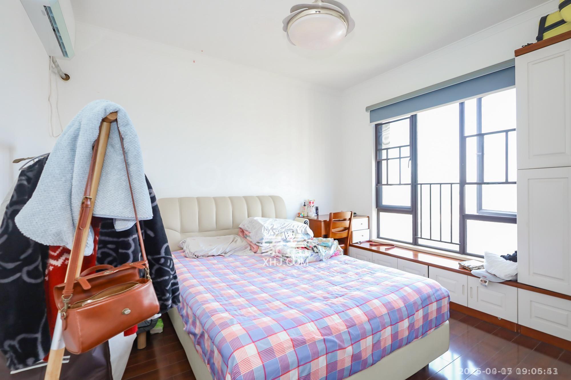 万科里金域国际 3室2厅2卫 3600.0元/月 万科里金域国际 3室2厅2卫 3600.0元/月室内图