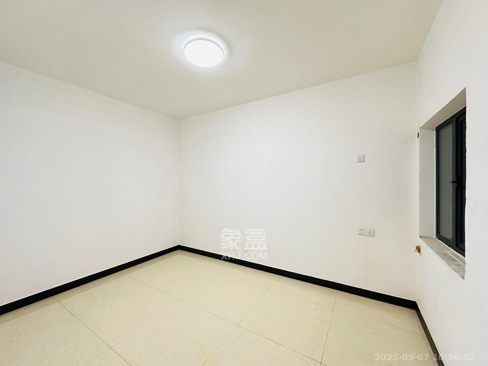 建安新商汇  2室1厅1卫    4500.0元/月室内图