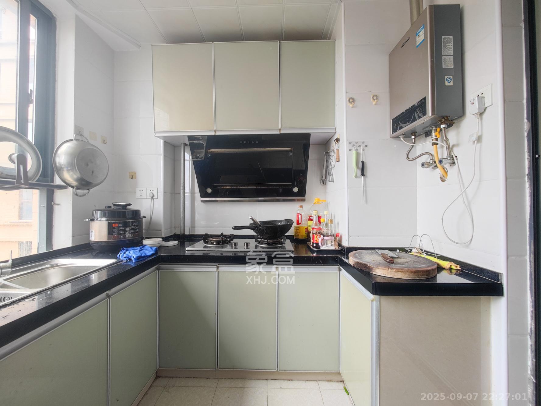 五矿万境水岸二期（五矿万境水岸和苑）  1室1厅1卫    50.0万厨房