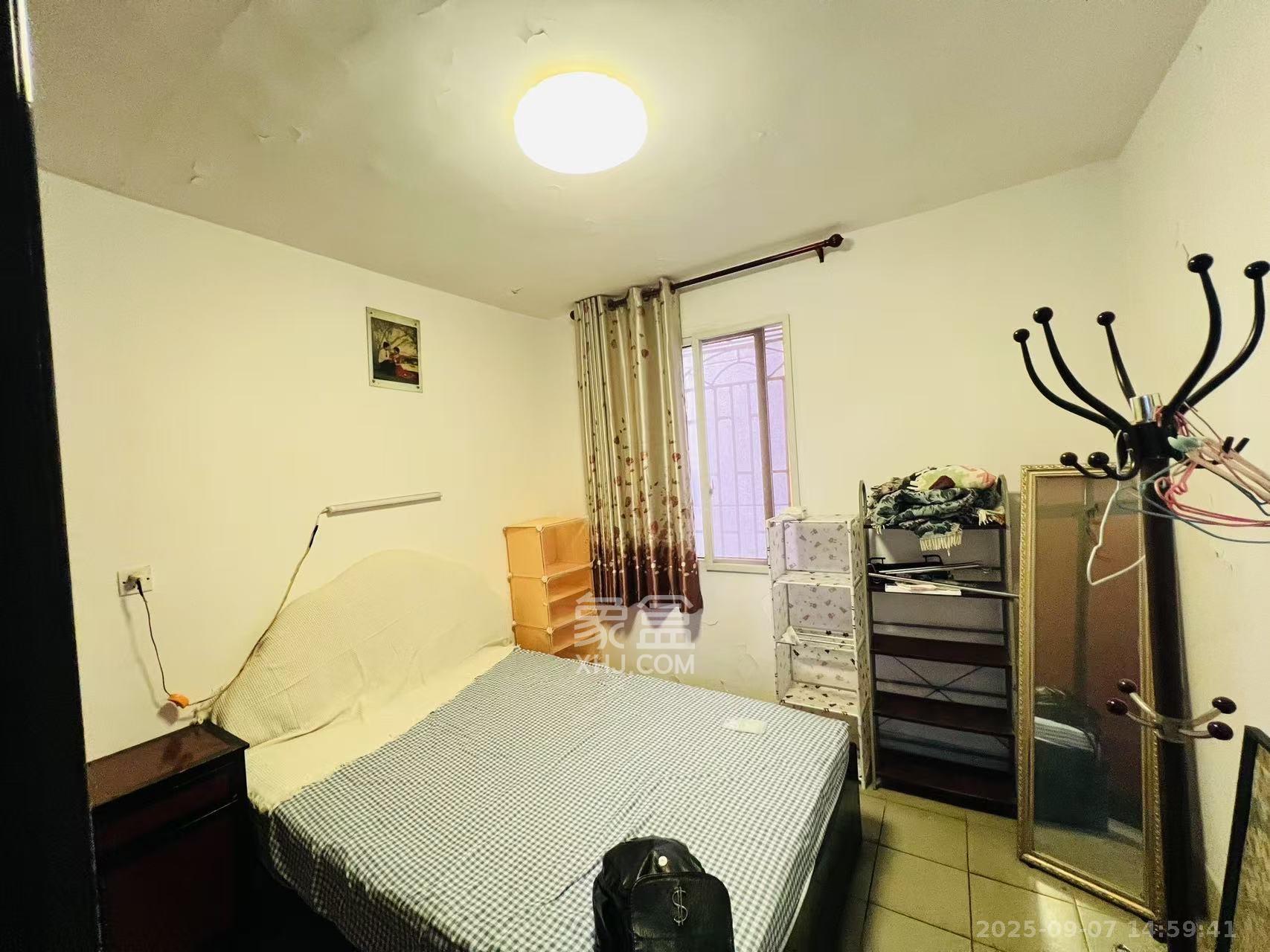 石子冲巷 2室1厅1卫 1500.0元/月 石子冲巷 2室1厅1卫 1500.0元/月室内图