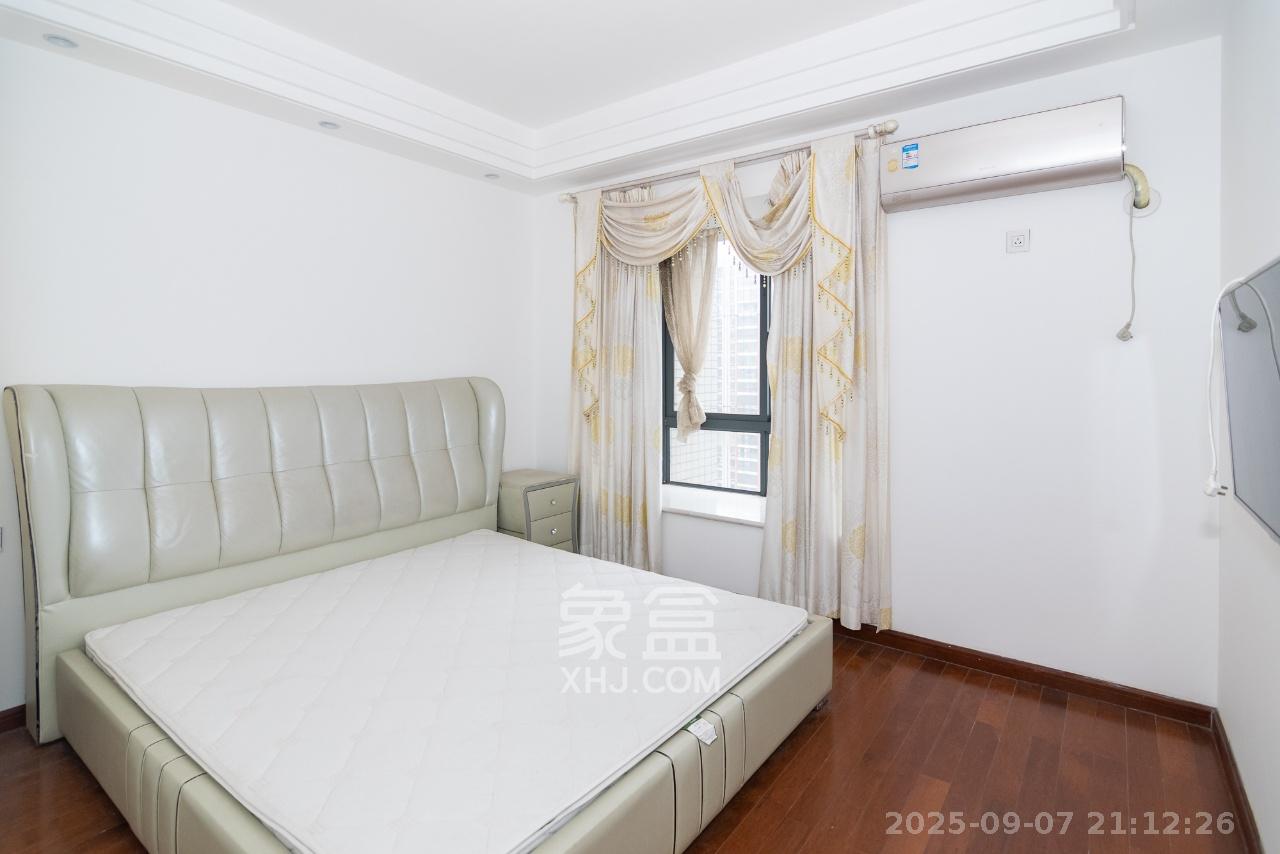 联诚国际城  3室2厅2卫    1500.0元/月 联诚国际城  3室2厅2卫    1500.0元/月室内图