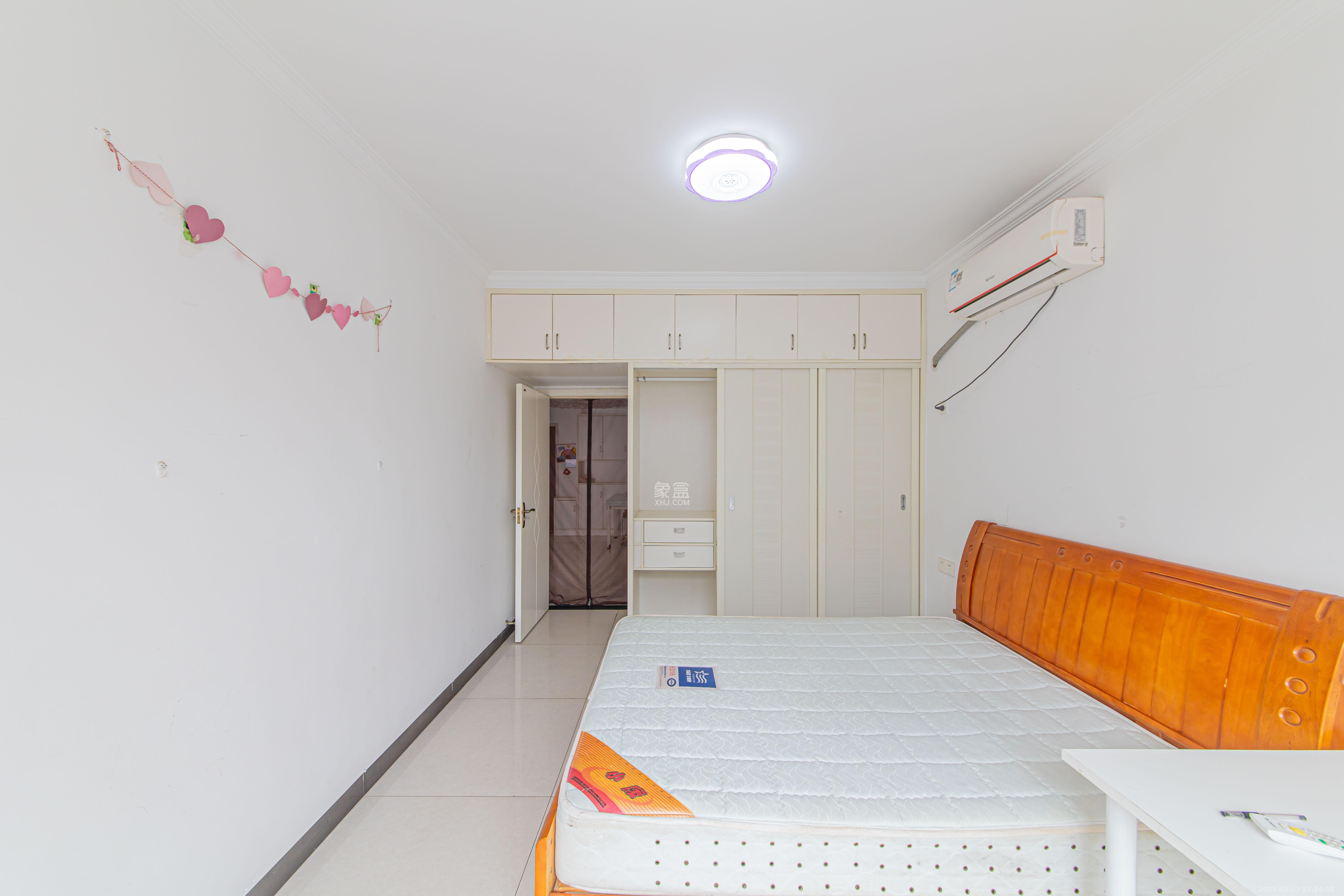 长城水郡  2室2厅1卫    60.0万 长城水郡  2室2厅1卫    60.0万卧室