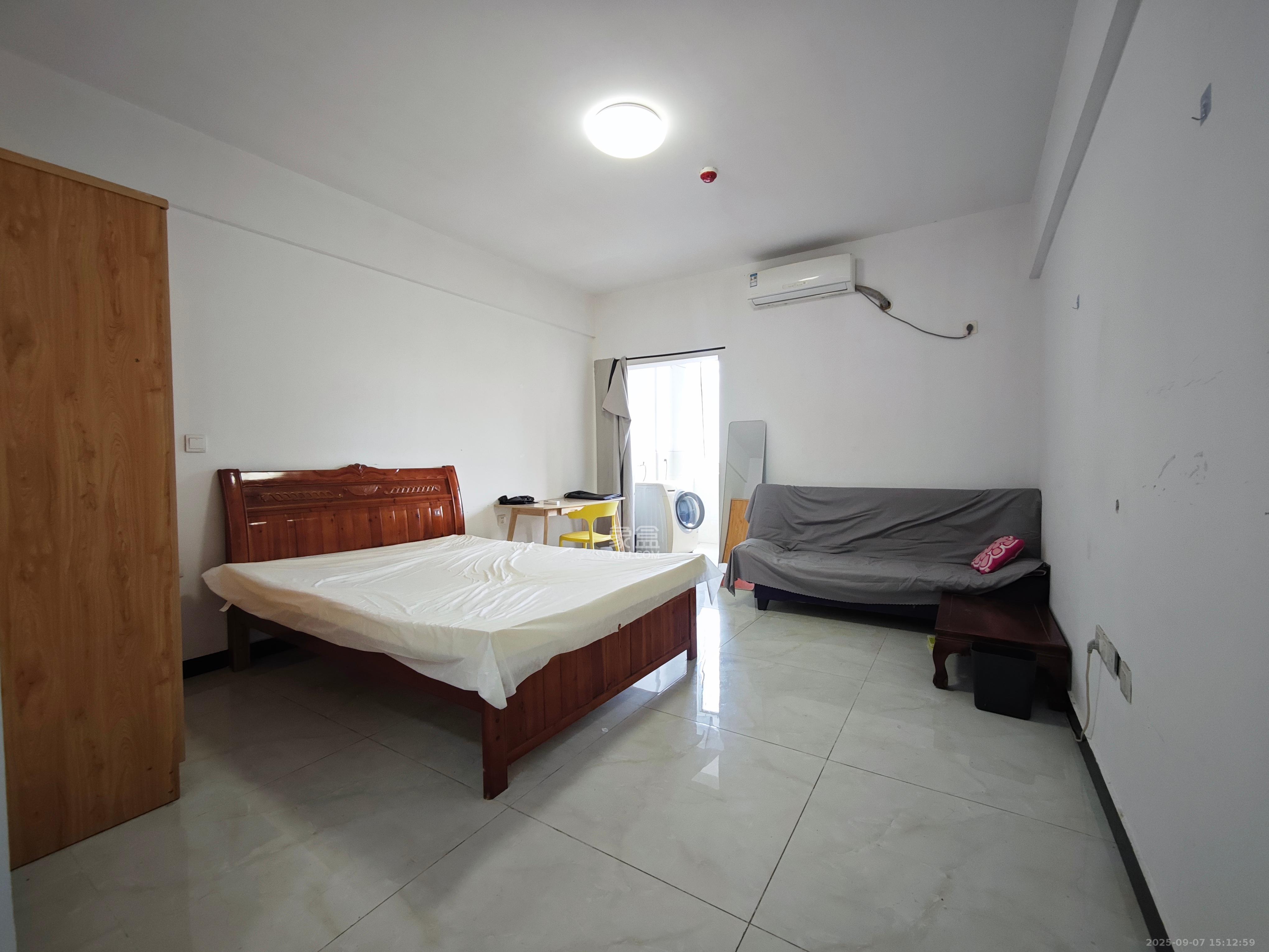 未来漫城 1室1厅1卫 1300.0元/月 未来漫城 1室1厅1卫 1300.0元/月室内图