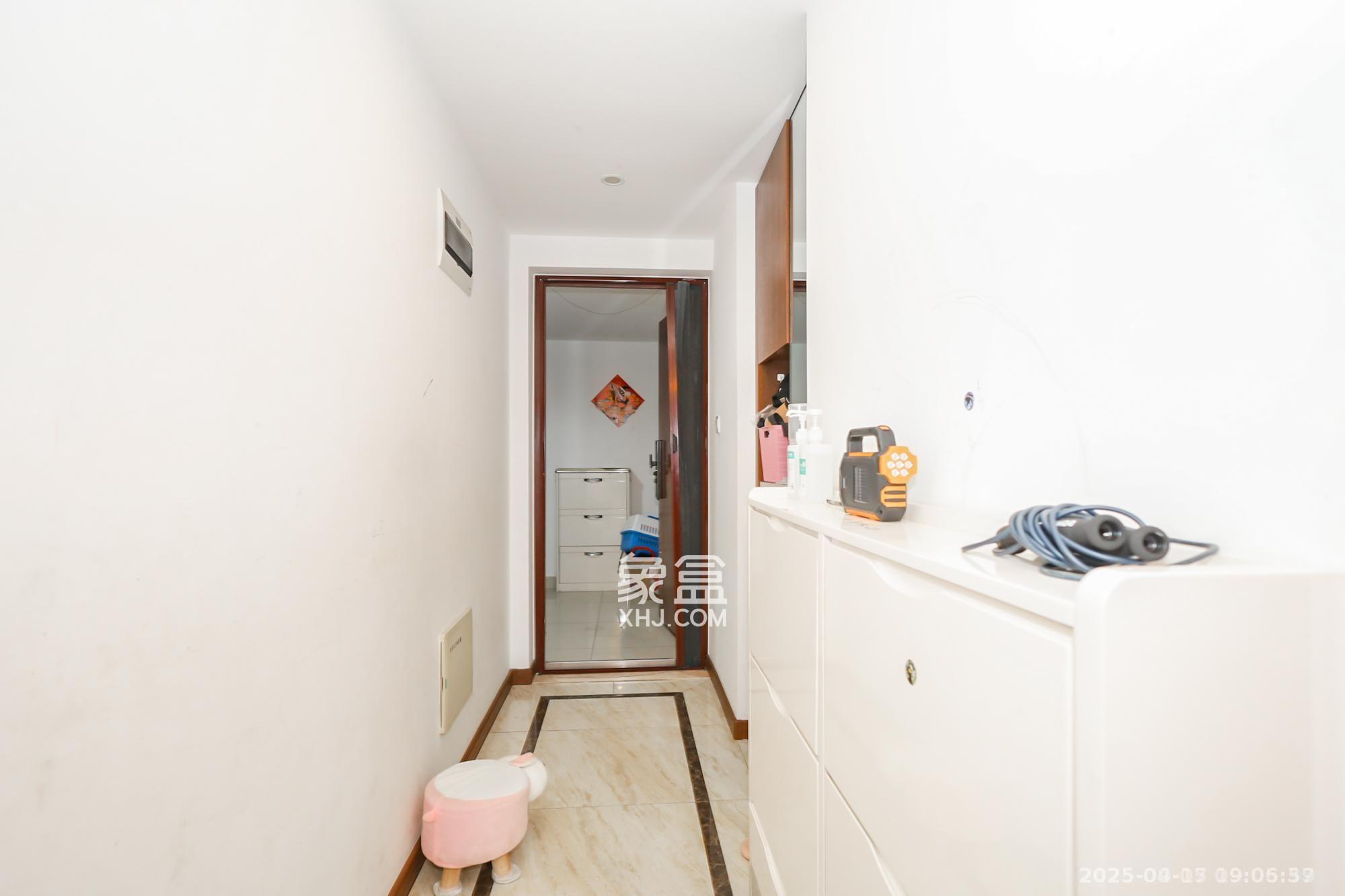 万科里金域国际 3室2厅2卫 3600.0元/月 万科里金域国际 3室2厅2卫 3600.0元/月室内图