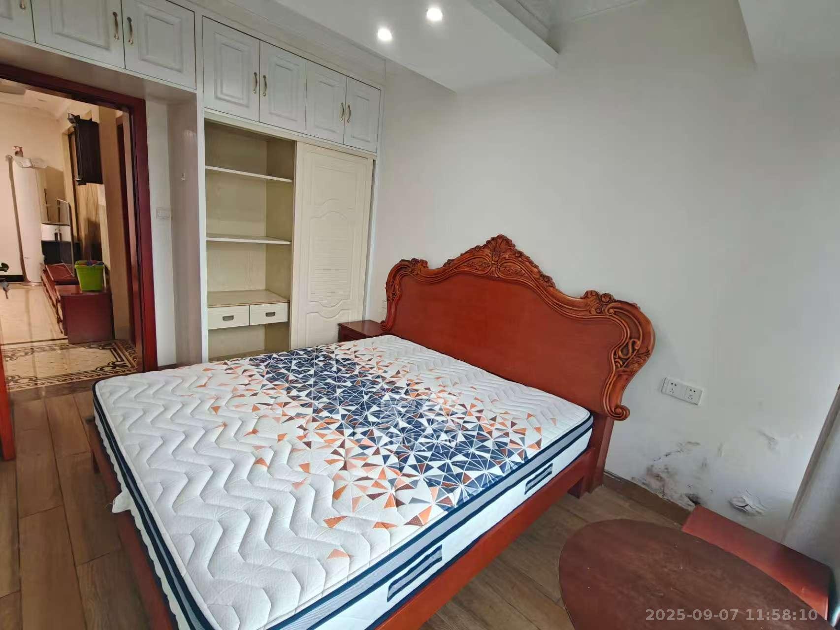 北辰三角洲E3区  4室1厅2卫    3400.0元/月室内图