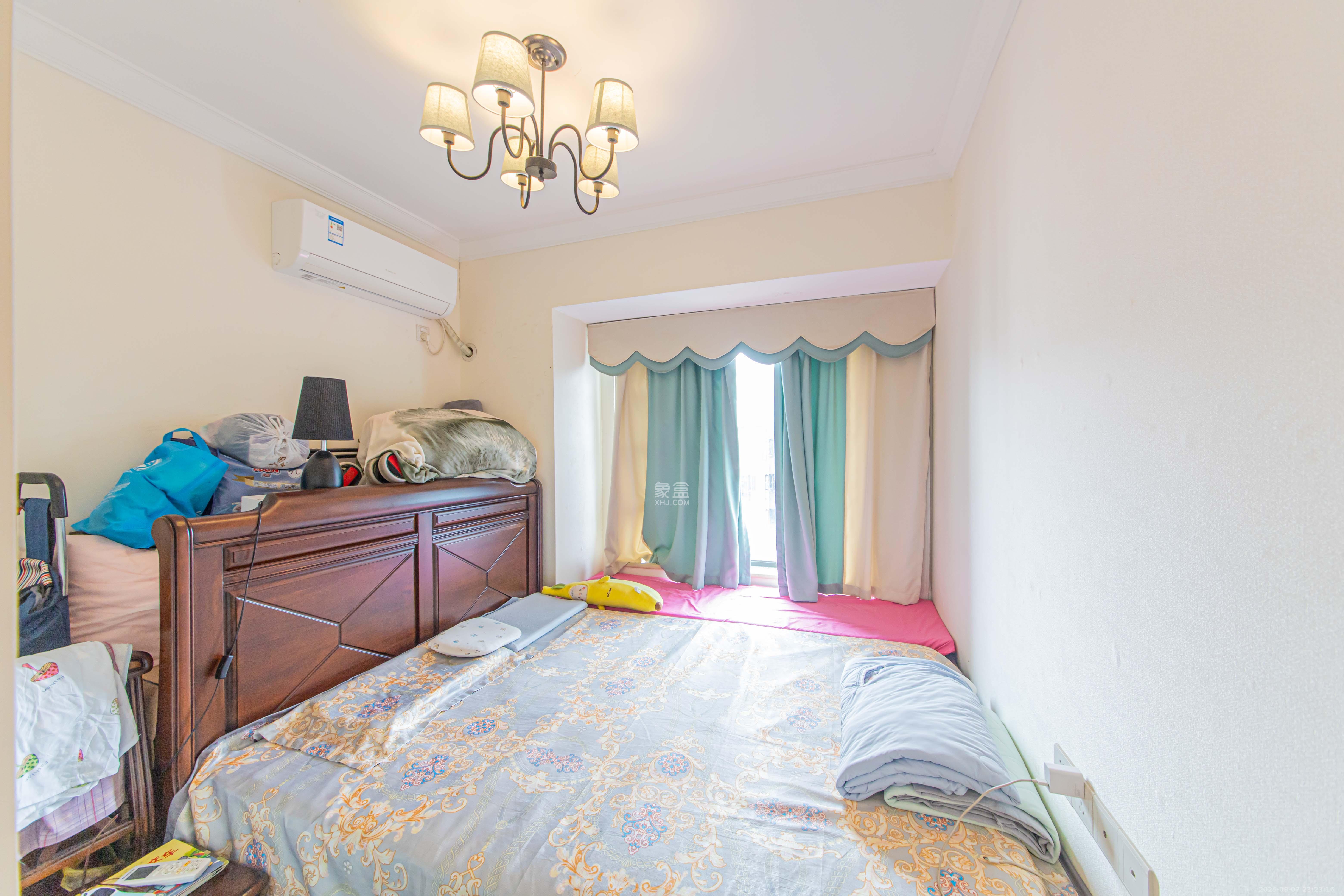 中海新城熙岸(中信新城五期) 3室2厅2卫 92.5万 中海新城熙岸(中信新城五期) 3室2厅2卫 92.5万卧室