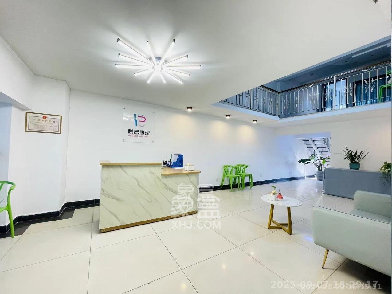 宏景名厦 2室2厅1卫 2800.0元/月 宏景名厦 2室2厅1卫 2800.0元/月室内图