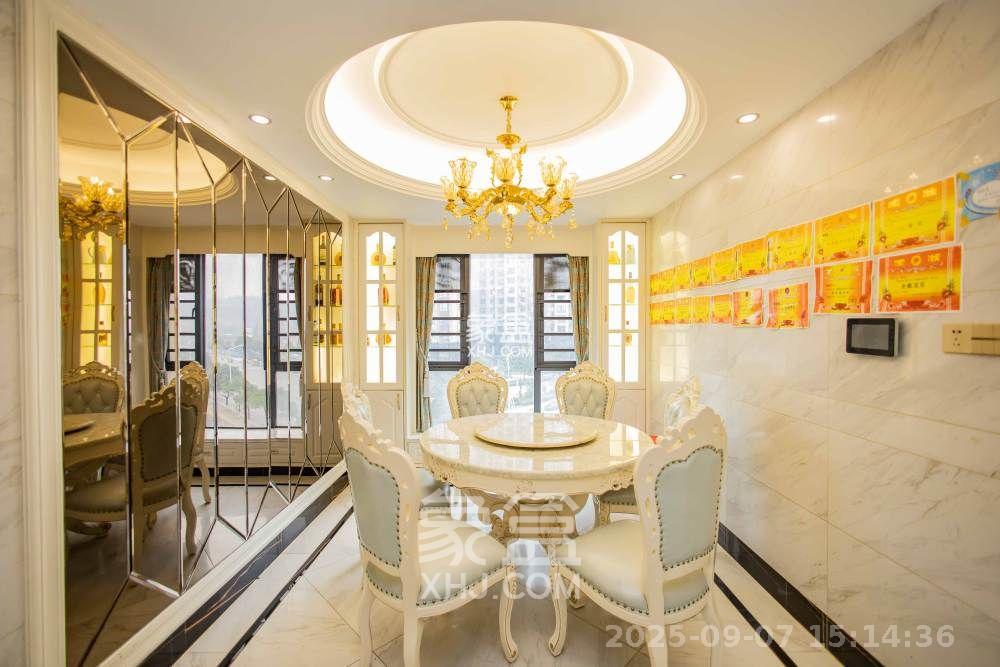 天麓尚层 4室2厅2卫 3200.0元/月 天麓尚层 4室2厅2卫 3200.0元/月室内图