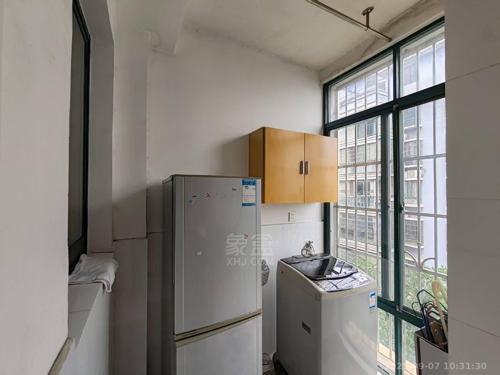 圣华名城建设北路110号 2室1厅2卫 1000.0元/月 圣华名城建设北路110号 2室1厅2卫 1000.0元/月室内图