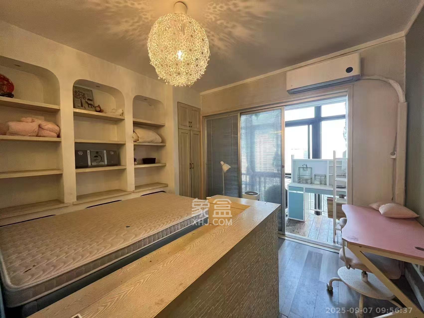 沁园春御院 2室2厅1卫 2700.0元/月 沁园春御院 2室2厅1卫 2700.0元/月室内图