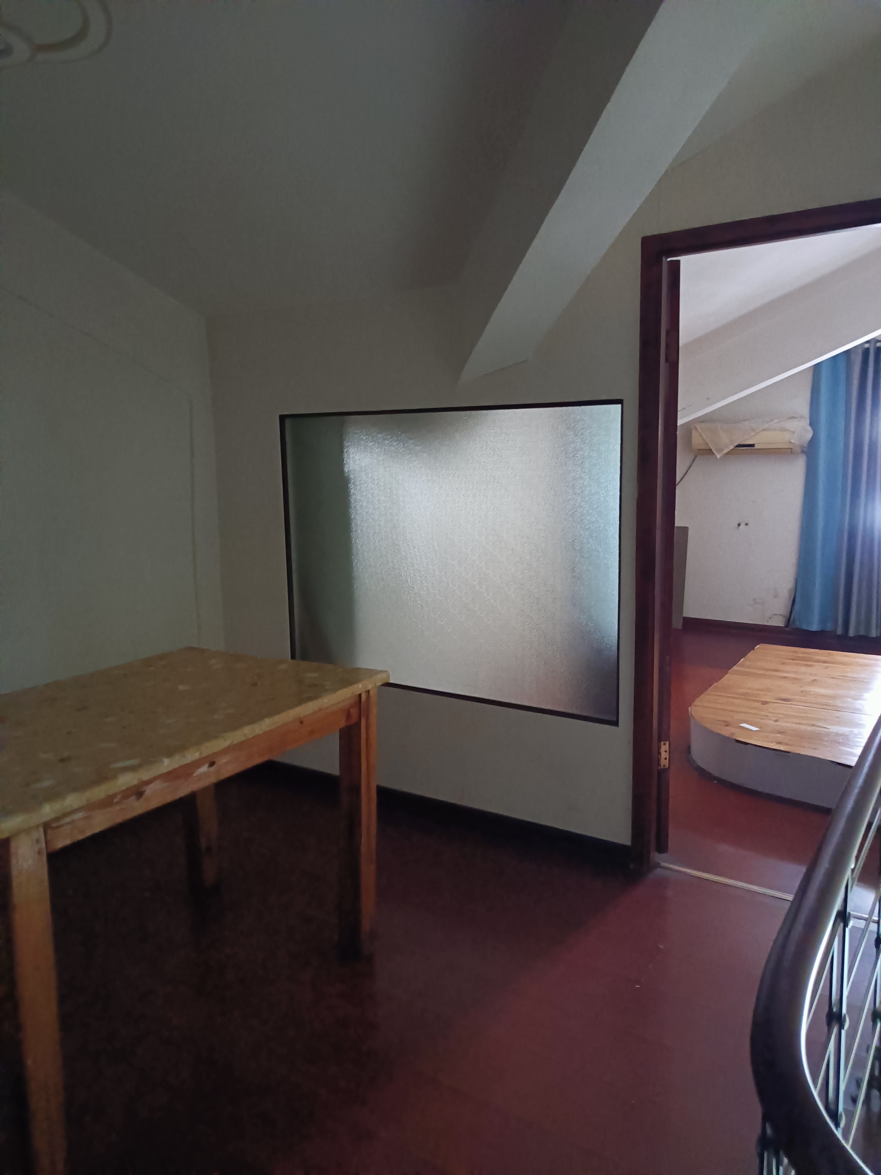 维港十字街 1室1厅1卫 1000.0元/月 维港十字街 1室1厅1卫 1000.0元/月室内图