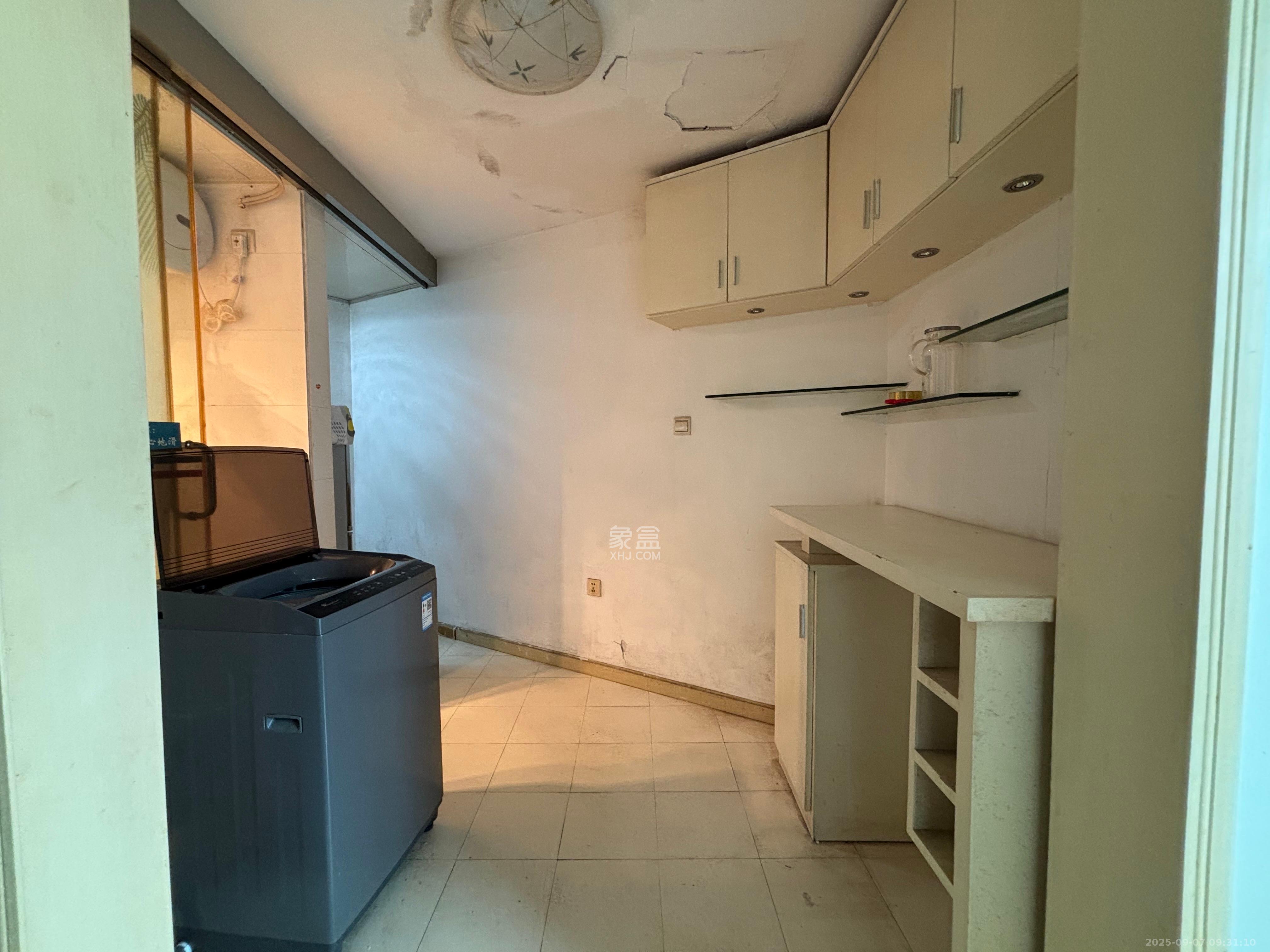 豪菲斯国际公寓(缤纷一季) 1室1厅1卫 1500.0元/月 豪菲斯国际公寓(缤纷一季) 1室1厅1卫 1500.0元/月室内图