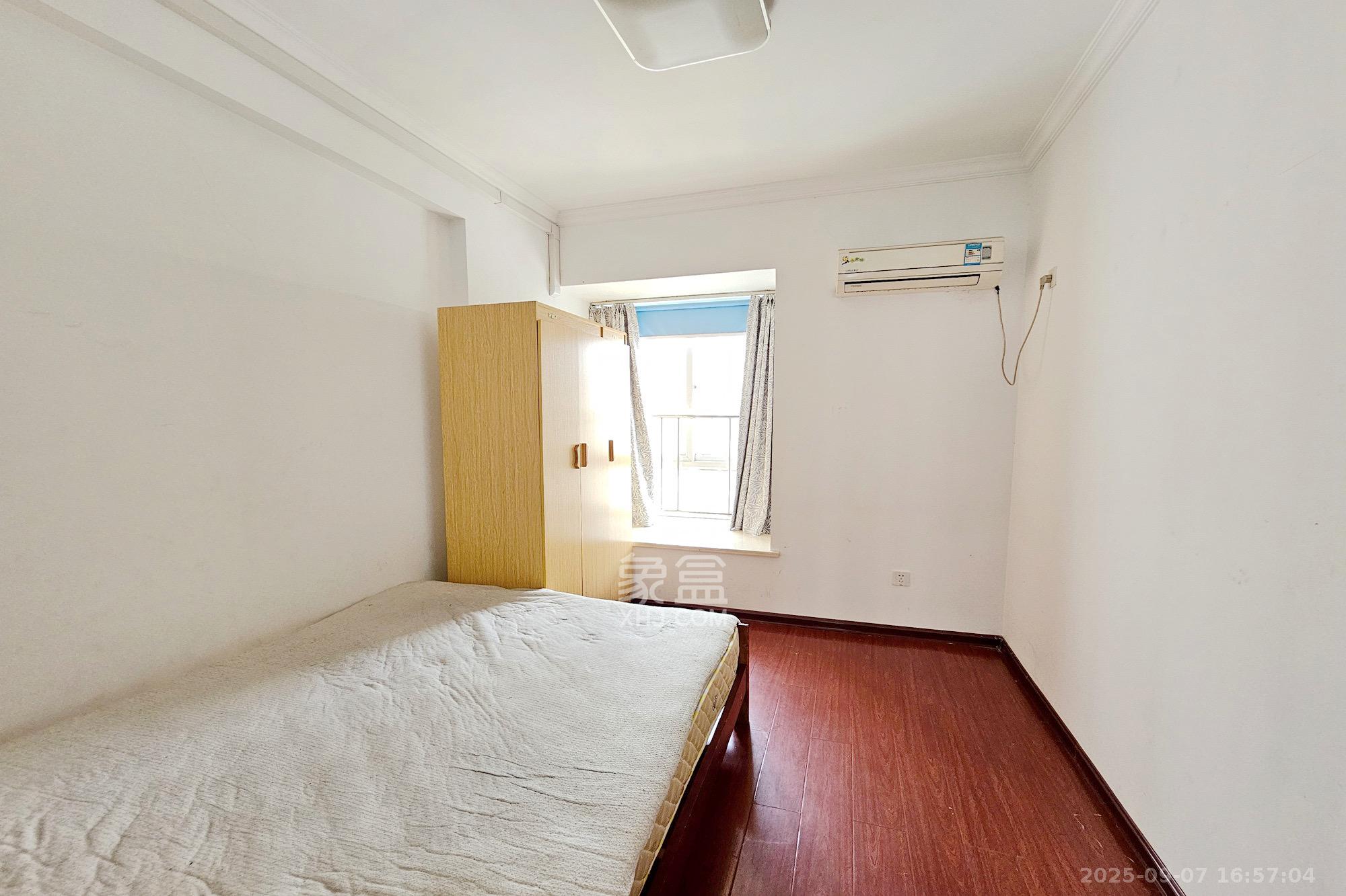 嘉宇盛世华章  3室2厅2卫    3200.0元/月室内图