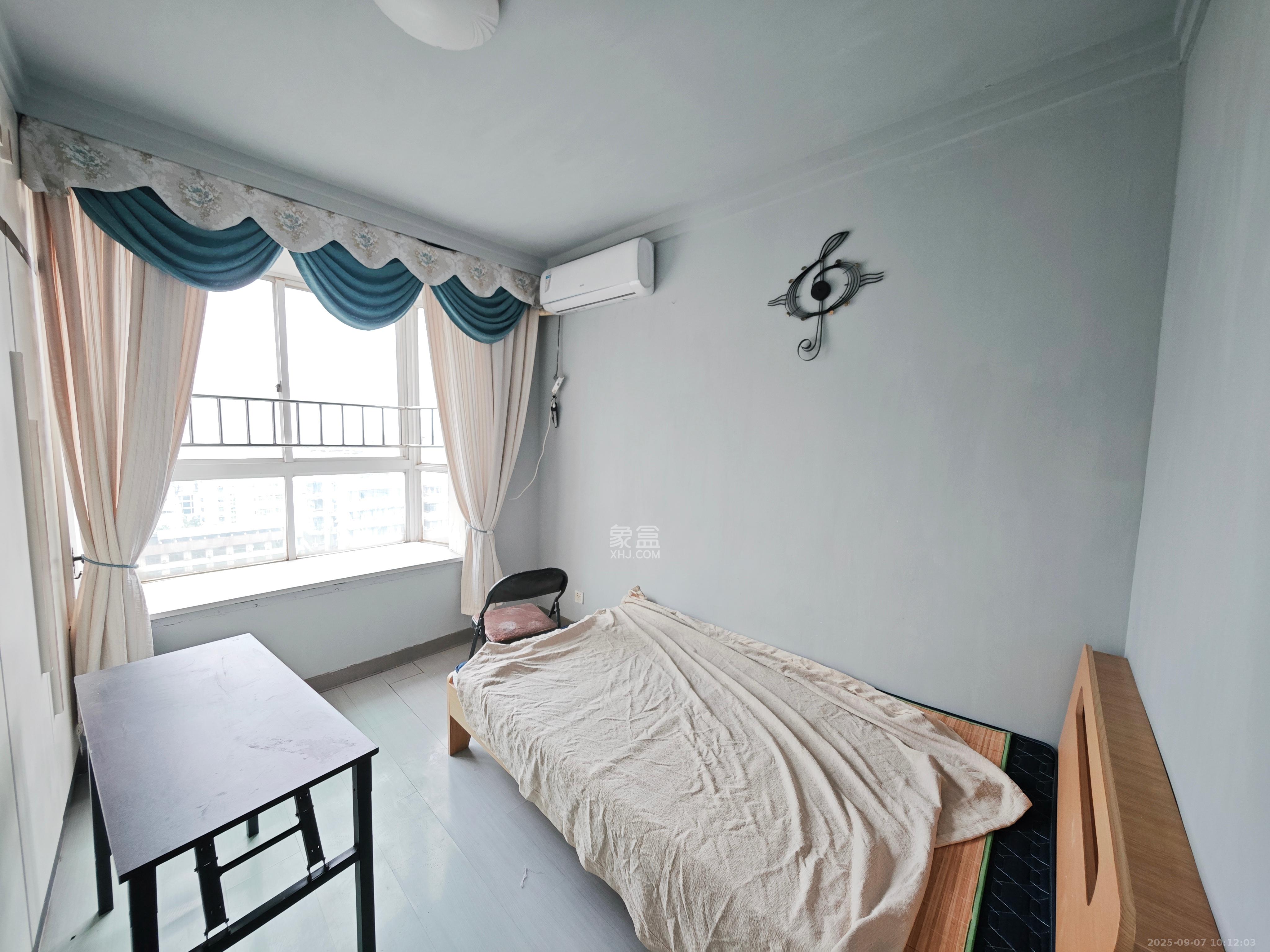 福乐名园 4室2厅2卫 4000.0元/月 福乐名园 4室2厅2卫 4000.0元/月室内图