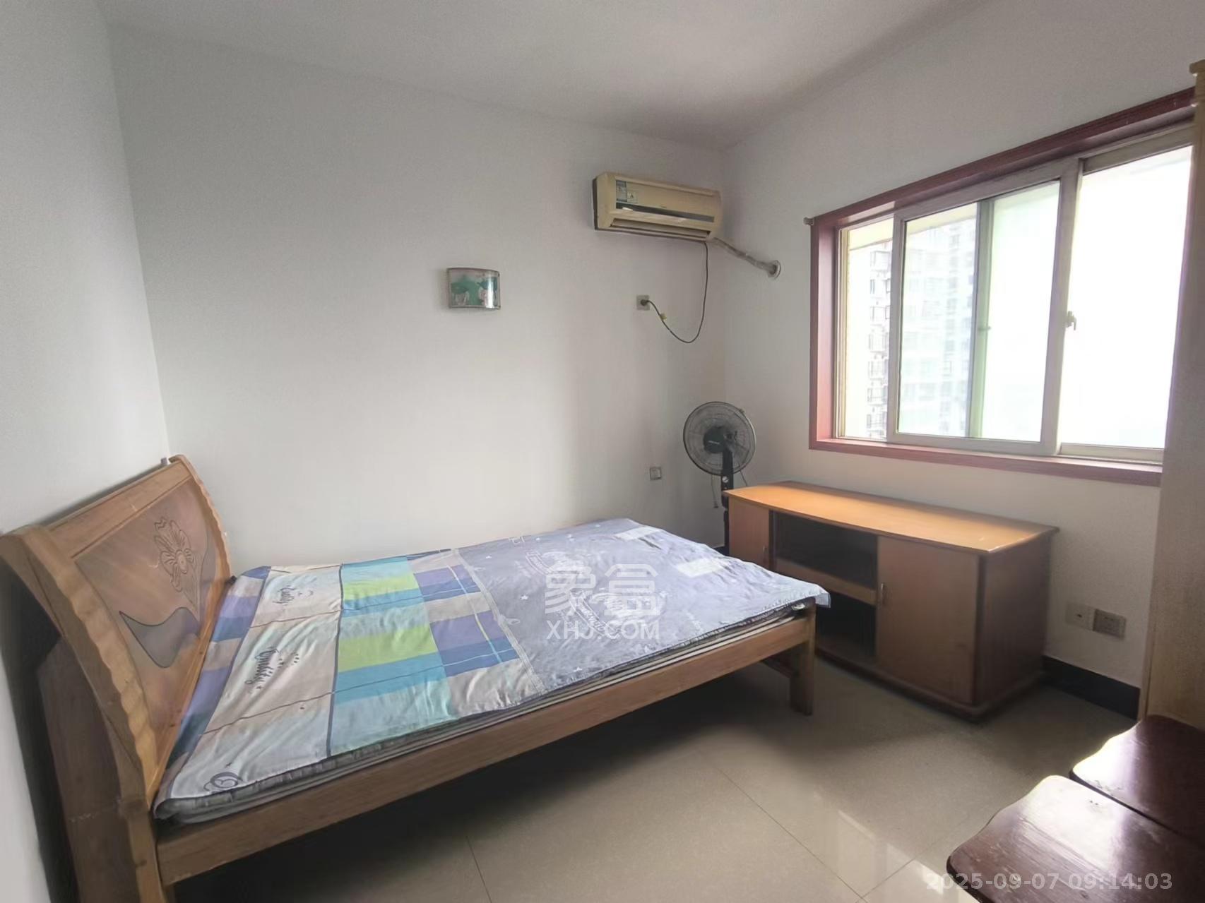 时代星城  3室2厅2卫    1700.0元/月室内图