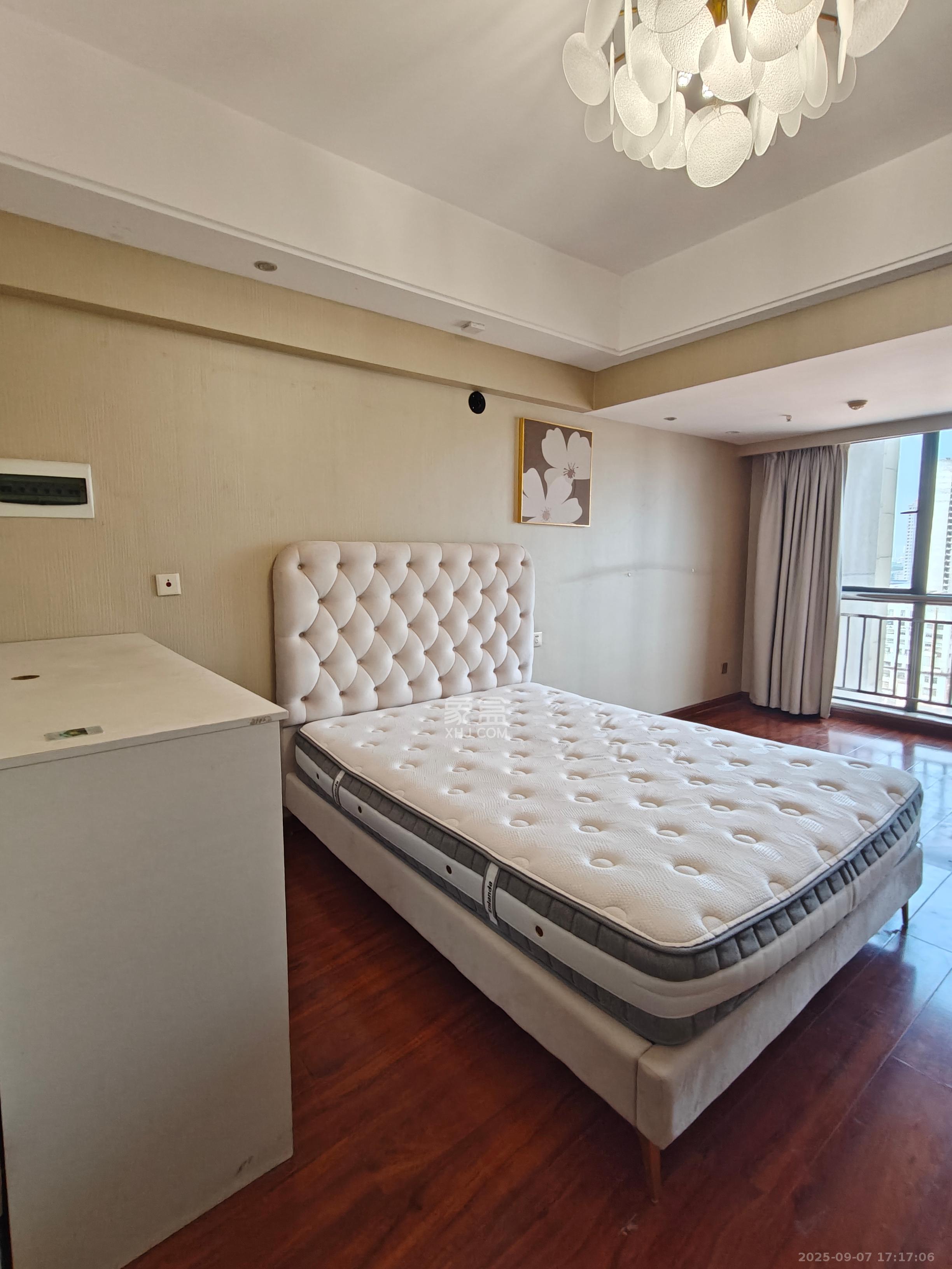 五一钻界 1室0厅0卫 2300.0元/月 五一钻界 1室0厅0卫 2300.0元/月室内图