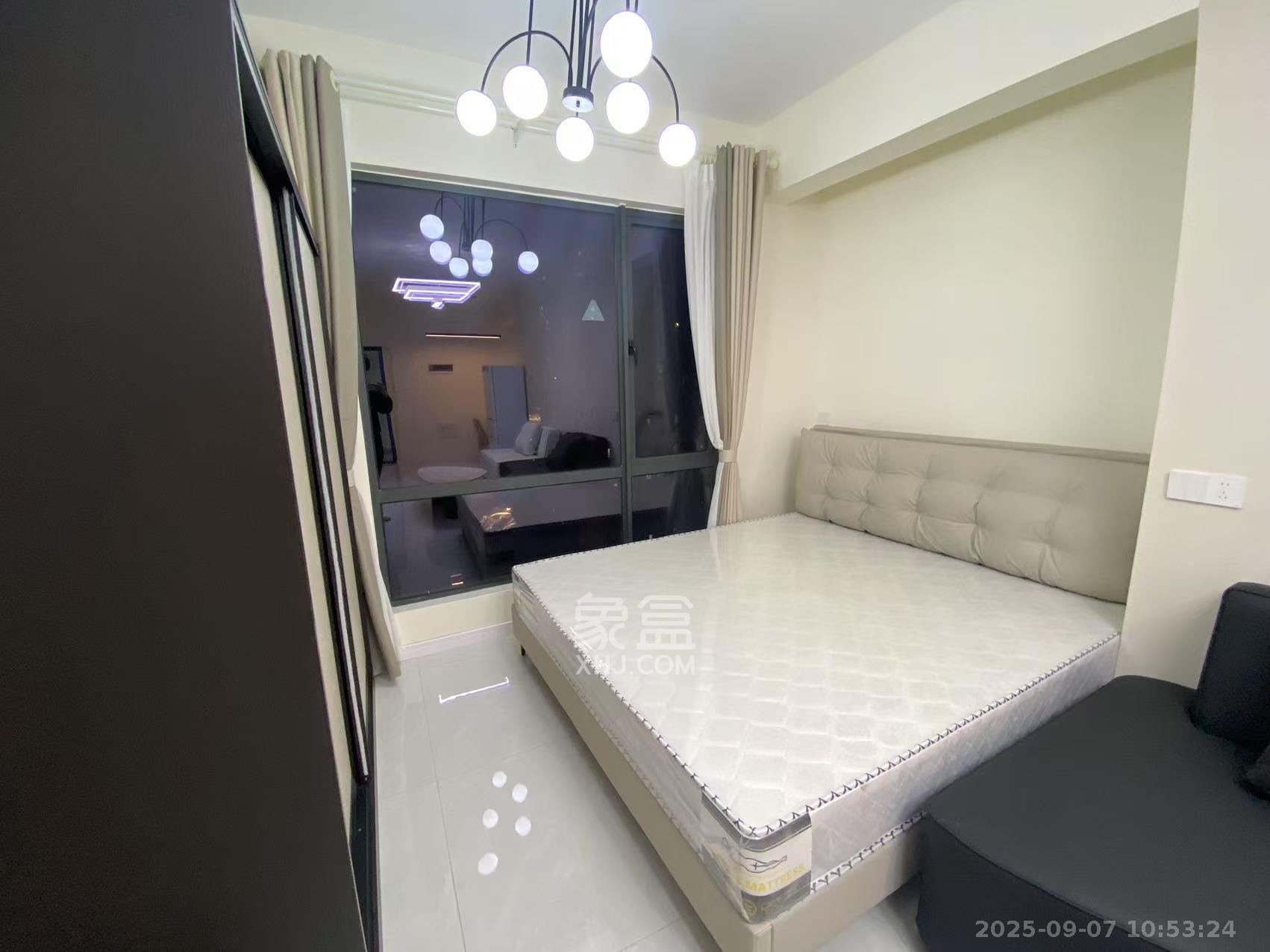 莲馨苑  1室0厅0卫    1600.0元/月室内图