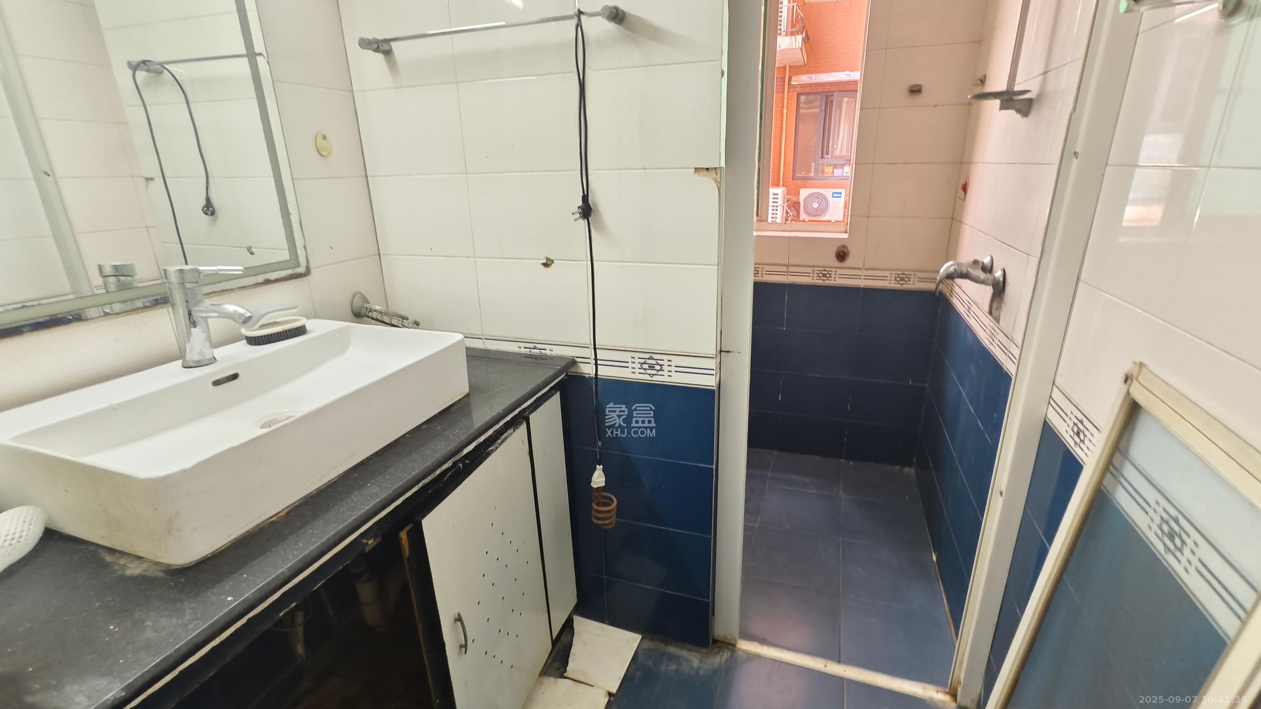 福乐名园  3室2厅2卫    2980.0元/月 福乐名园  3室2厅2卫    2980.0元/月室内图