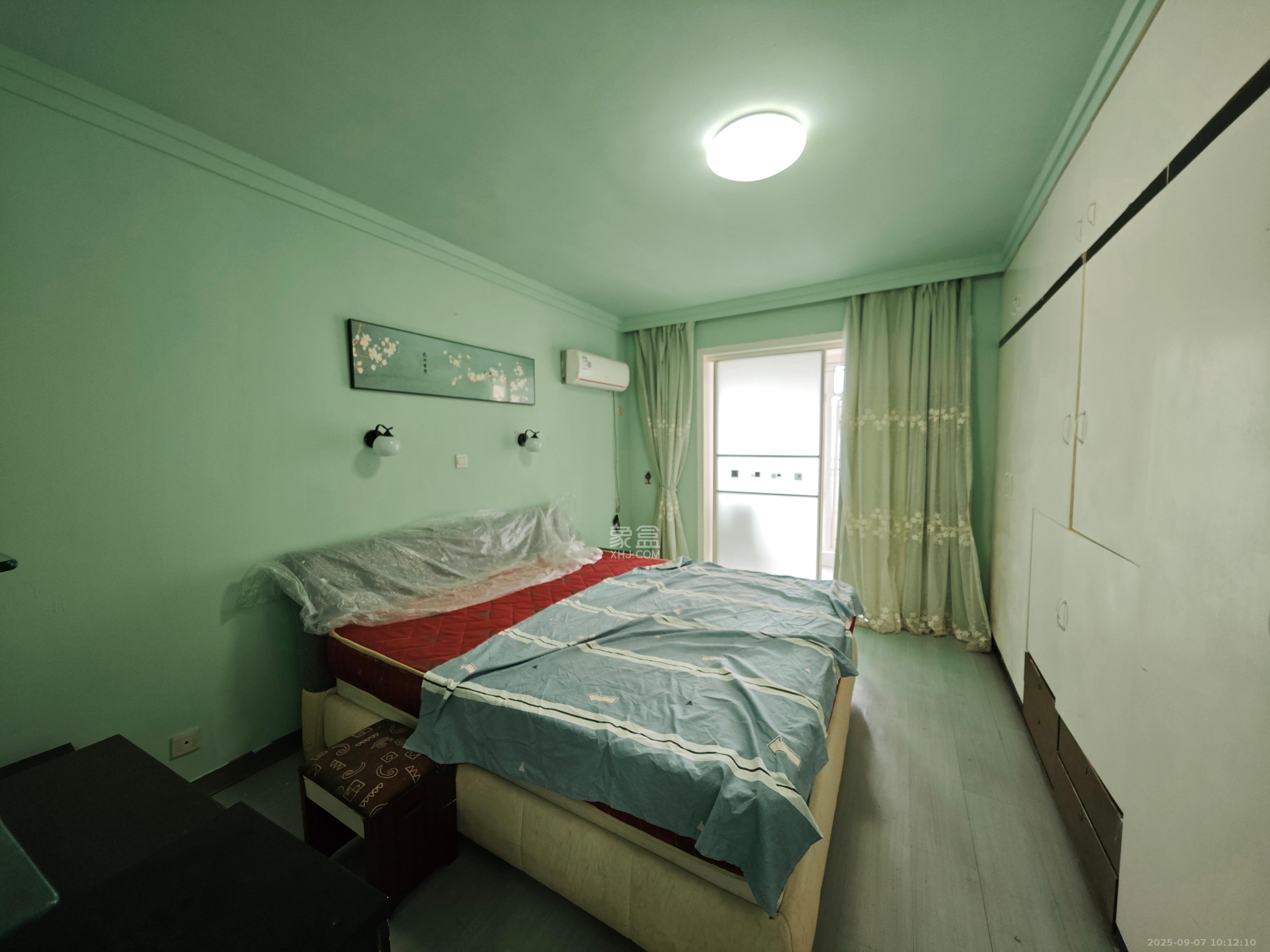 福乐名园 4室2厅2卫 4000.0元/月 福乐名园 4室2厅2卫 4000.0元/月室内图