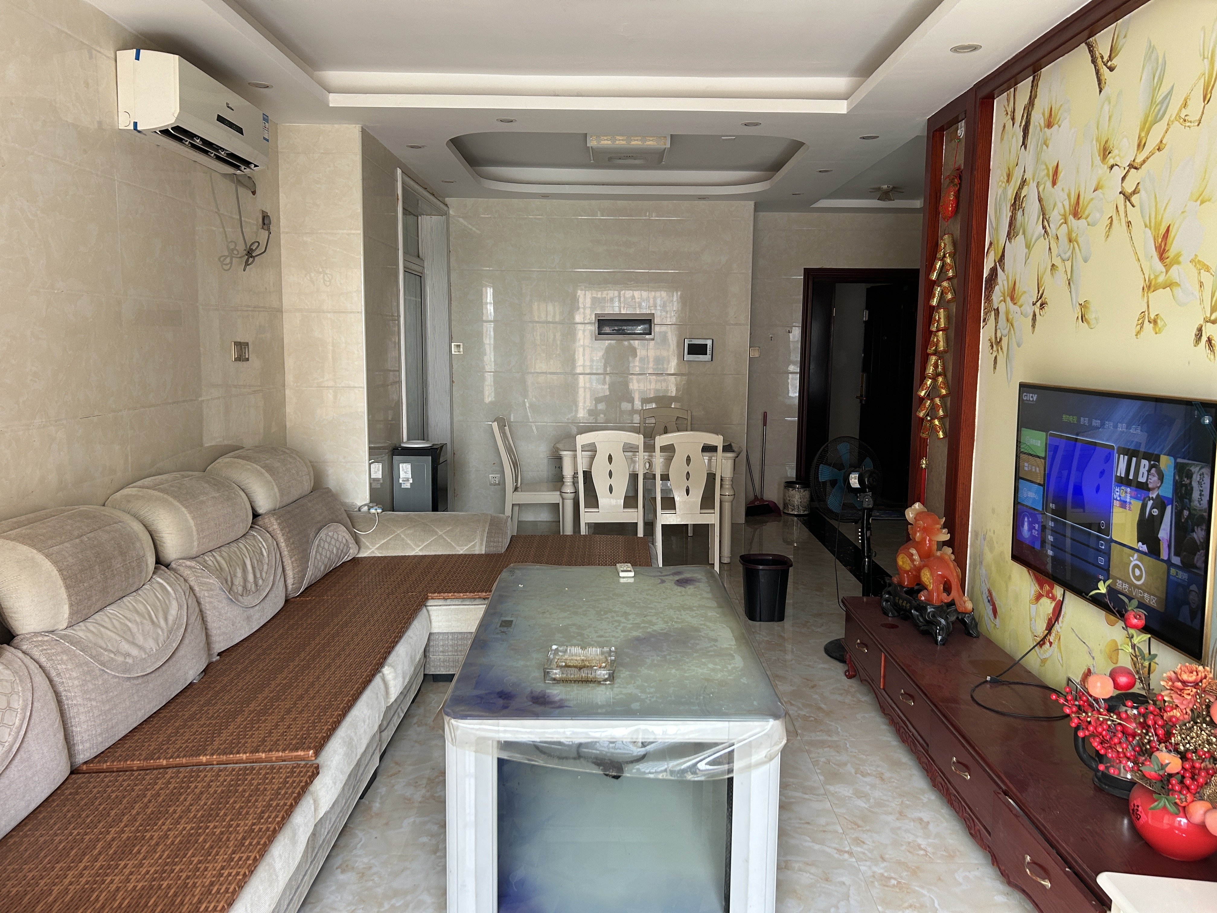 金益紫檀  2室2厅2卫    1200.0元/月 金益紫檀  2室2厅2卫    1200.0元/月室内图