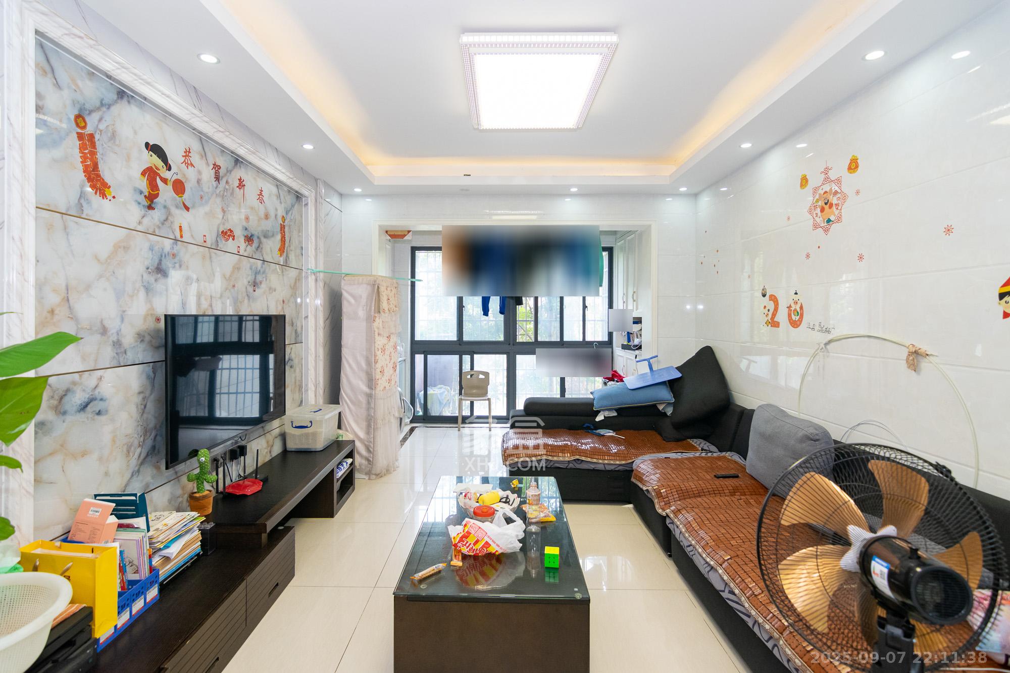 联诚现代城  3室2厅1卫    51.8万 联诚现代城  3室2厅1卫    51.8万